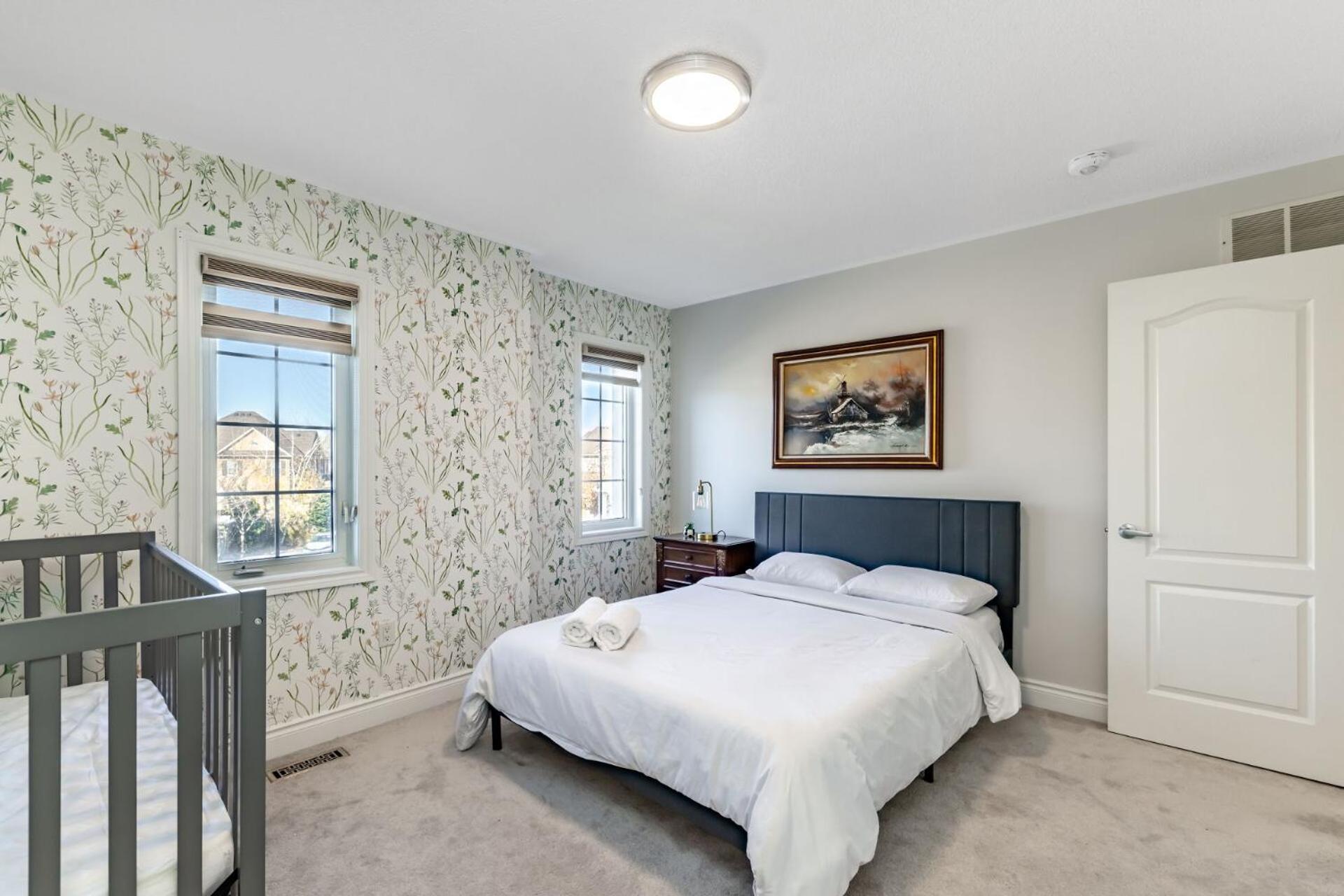 Relax with family in Luxury Oasis near Airport