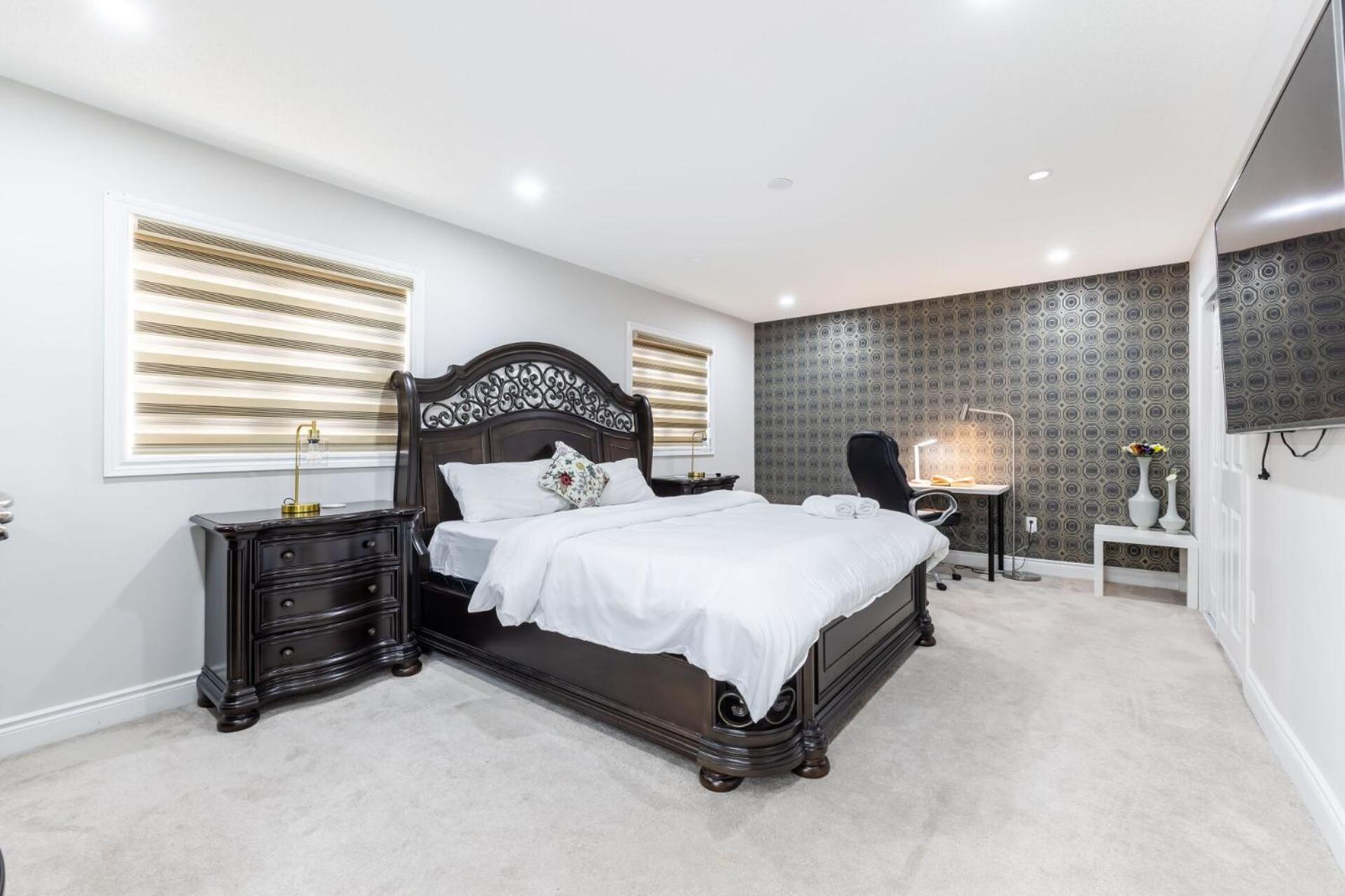 Relax with family in Luxury Oasis near Airport