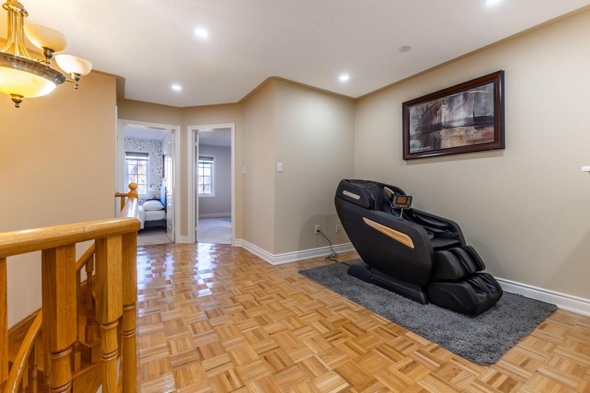 Relax with family in Luxury Oasis near Airport