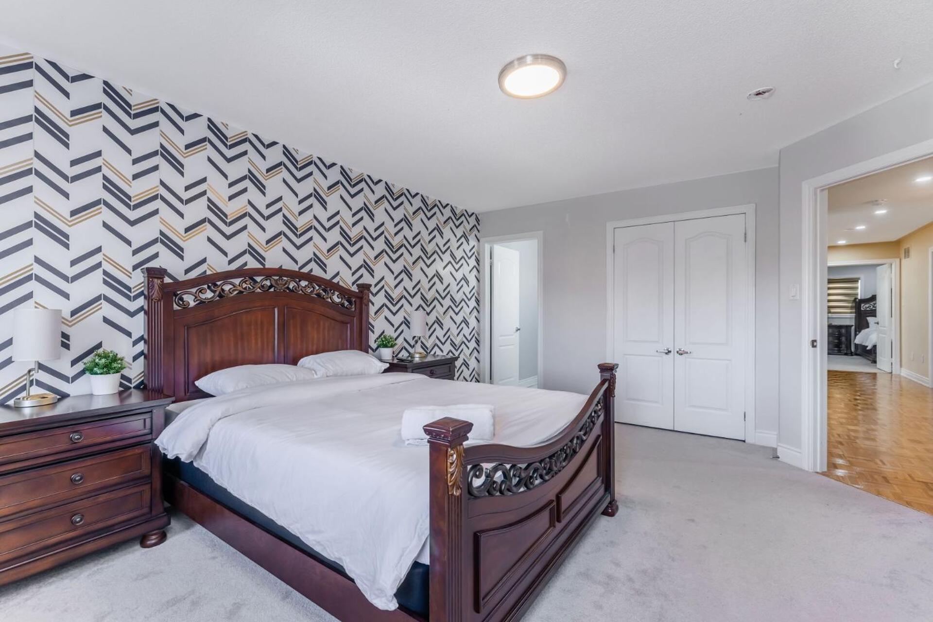 Relax with family in Luxury Oasis near Airport