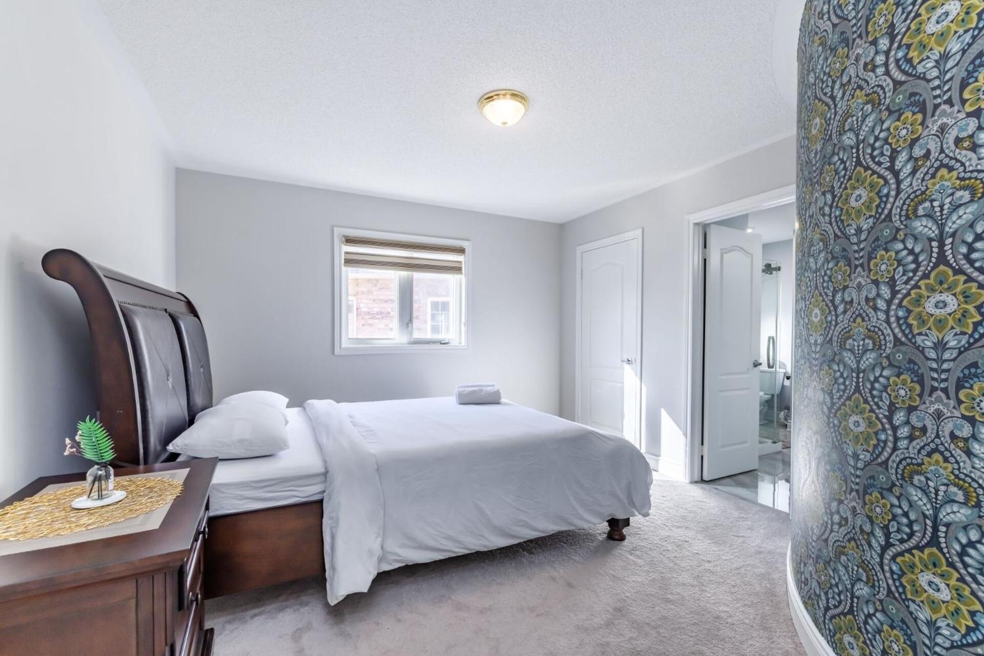 Relax with family in Luxury Oasis near Airport