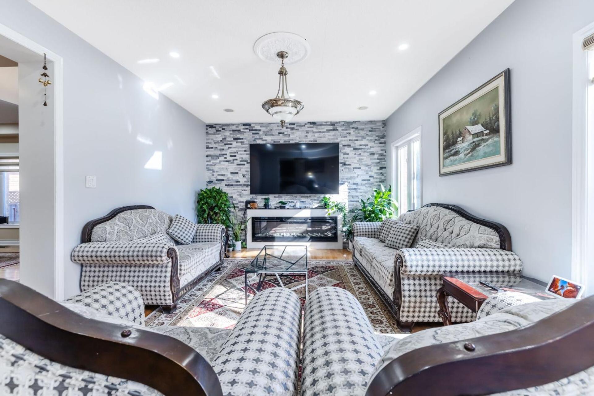 Relax with family in Luxury Oasis near Airport