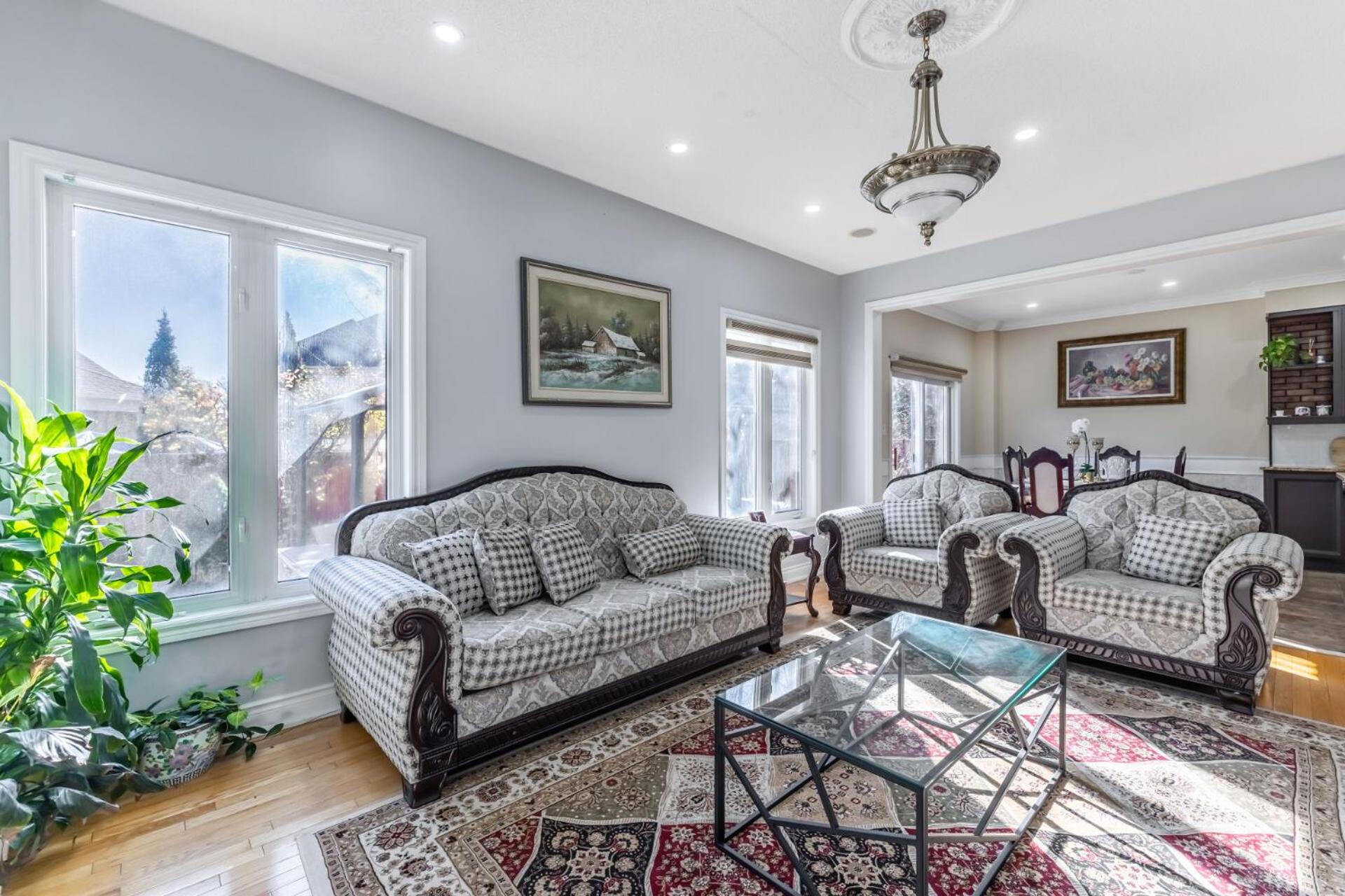 Relax with family in Luxury Oasis near Airport