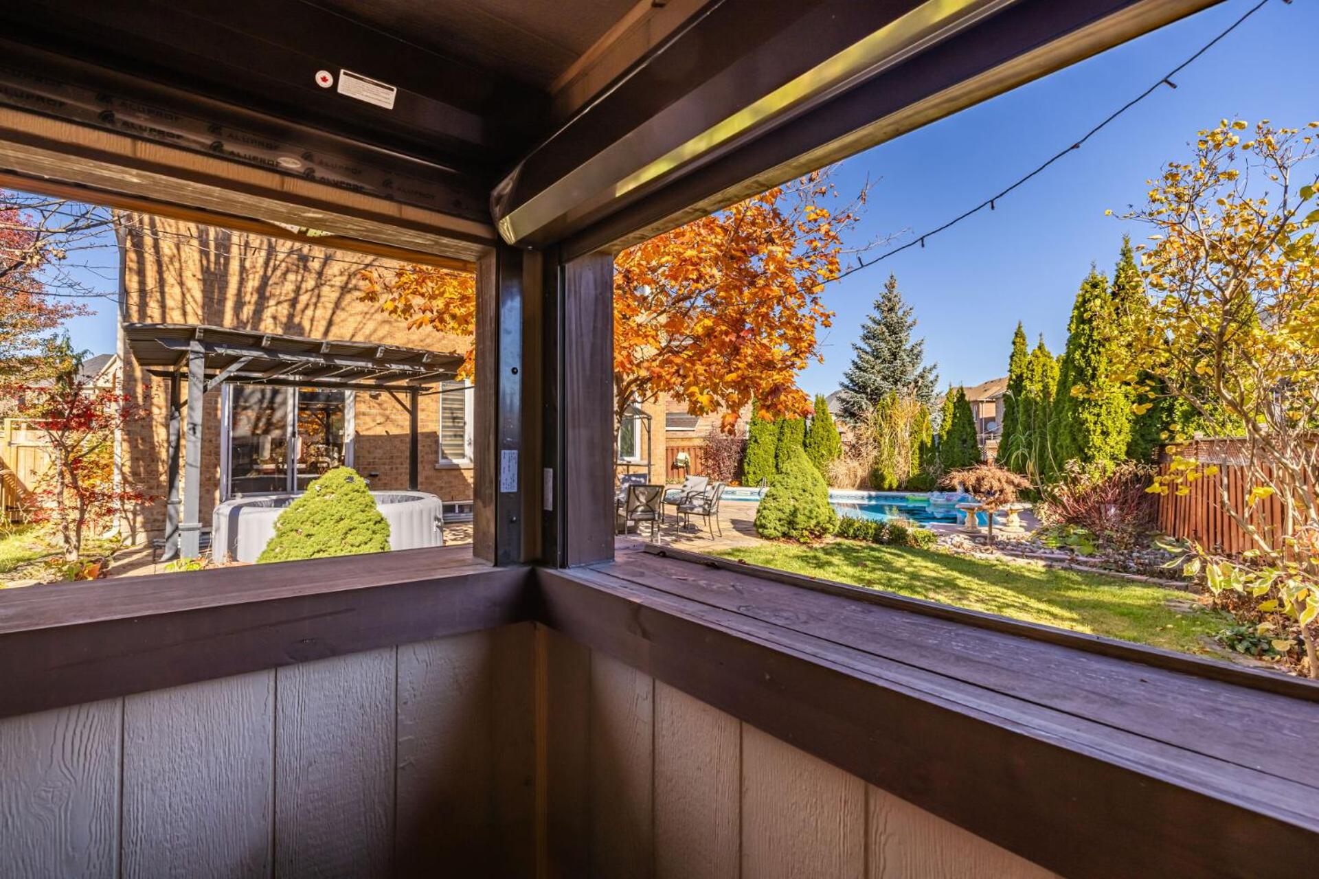 Relax with family in Luxury Oasis near Airport