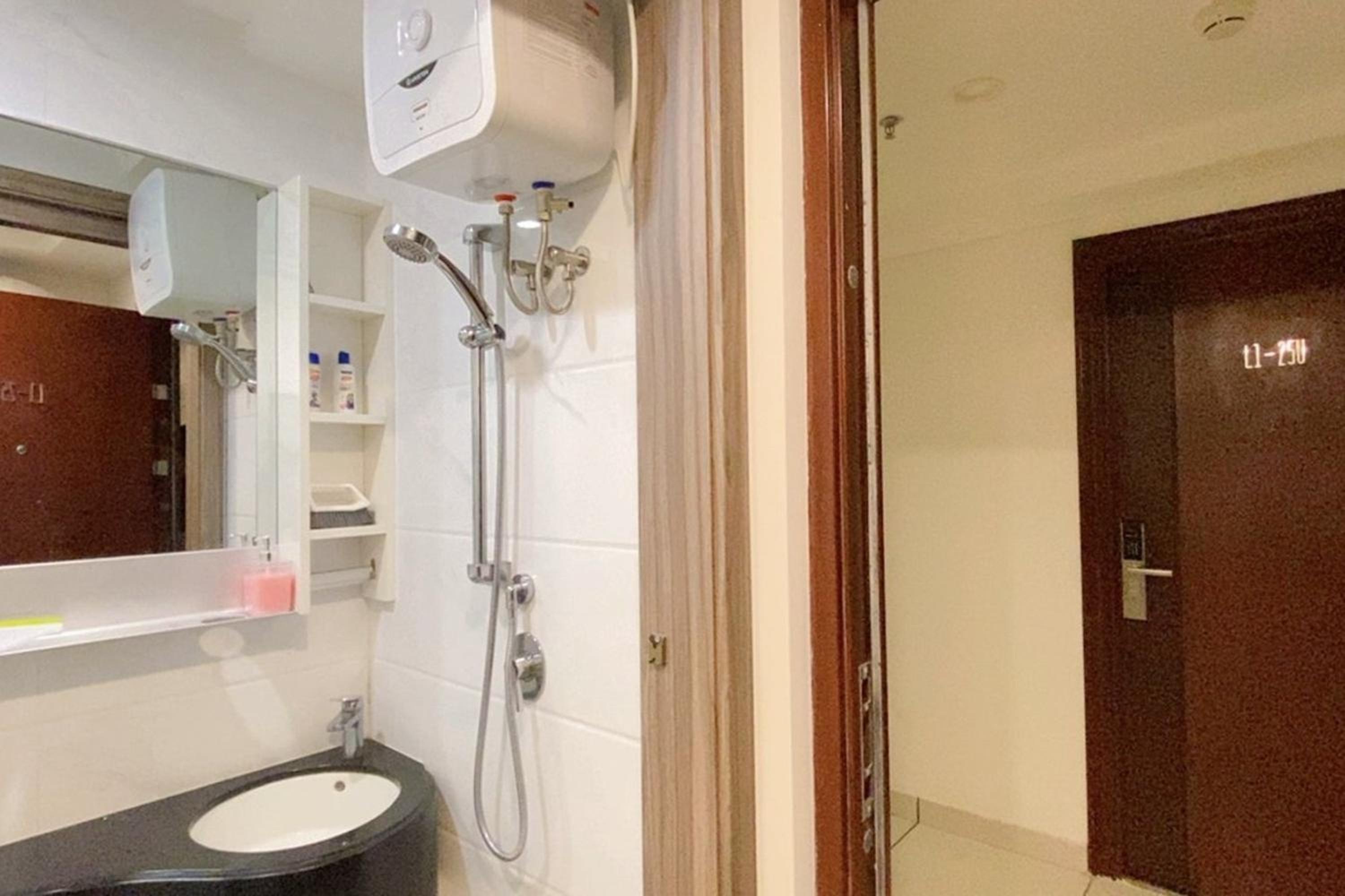 Sky House BSD by Mizu Rooms