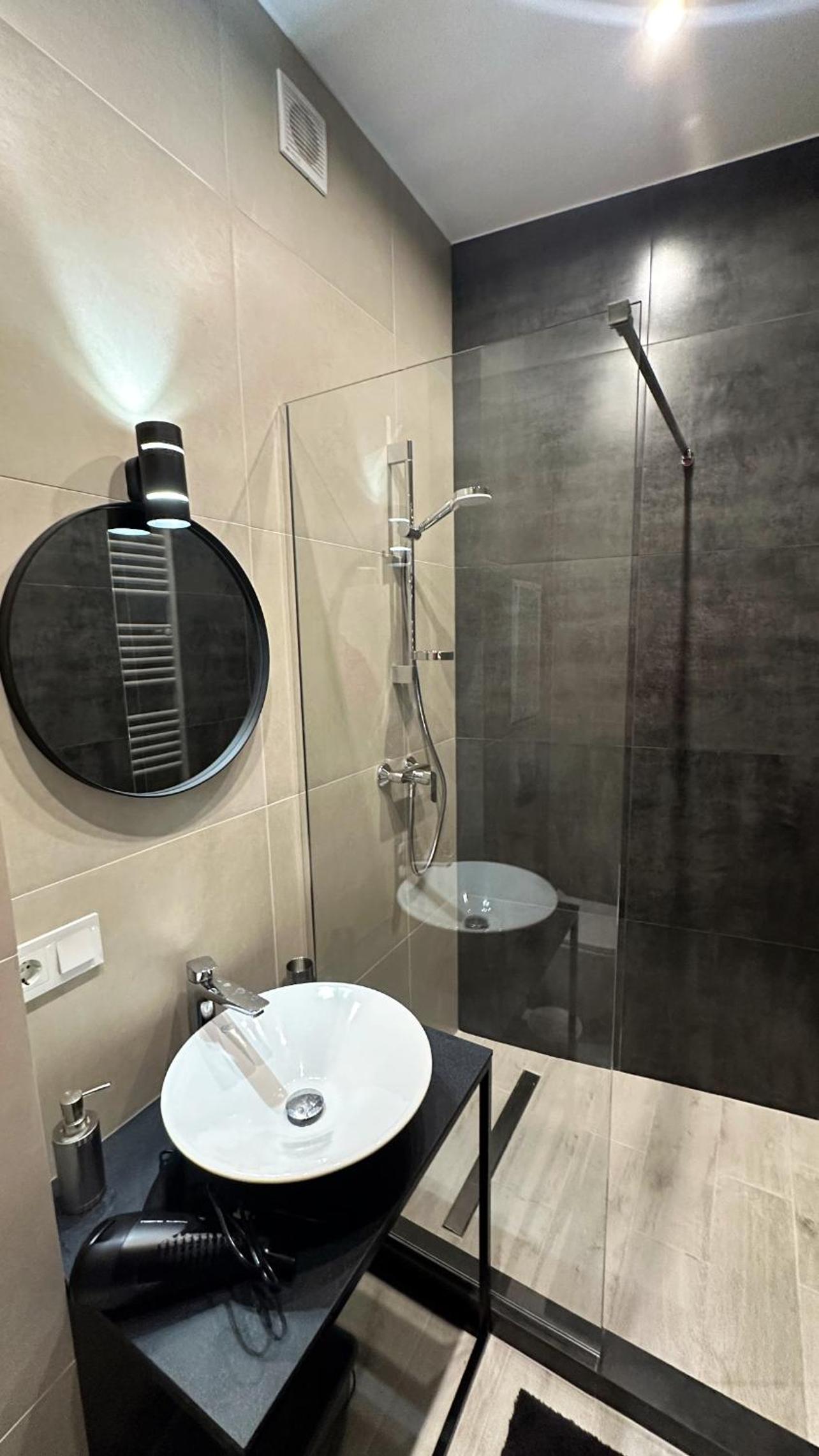 Apartment VIP Virmenska Street