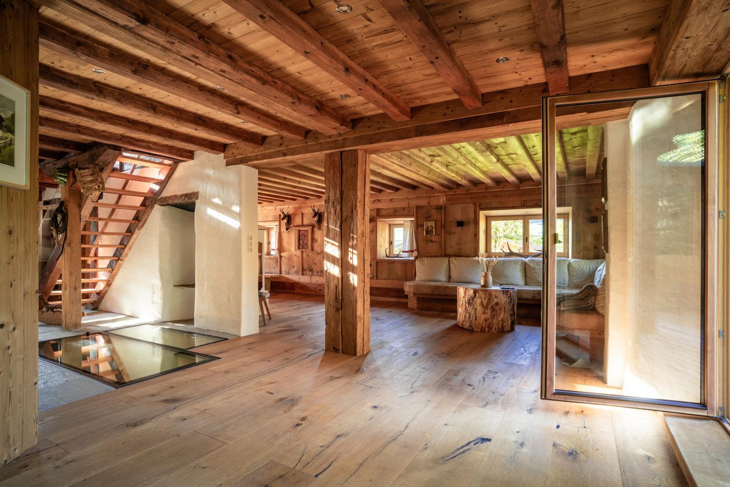 Hunters Lodge Chalet Superior