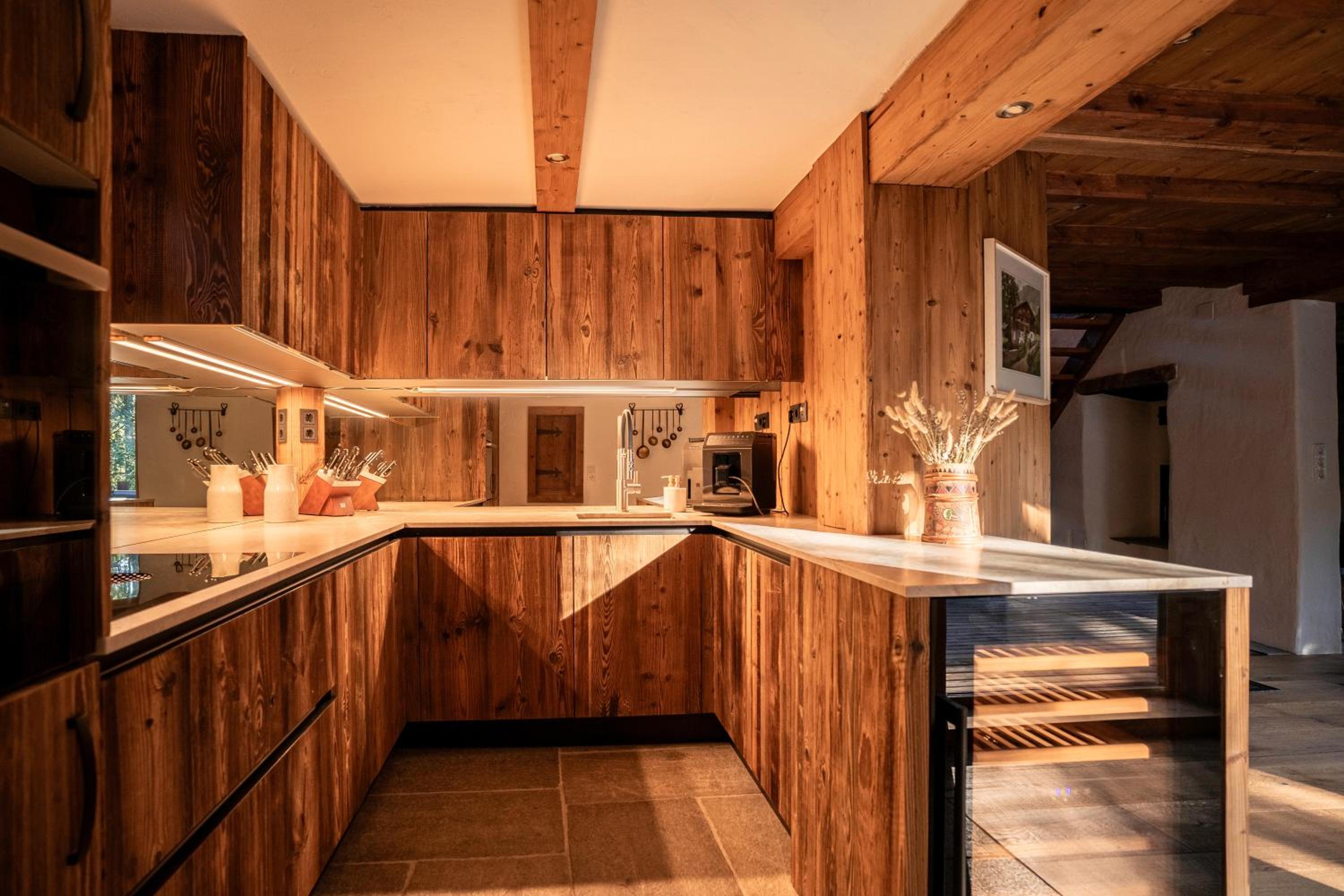 Hunters Lodge Chalet Superior
