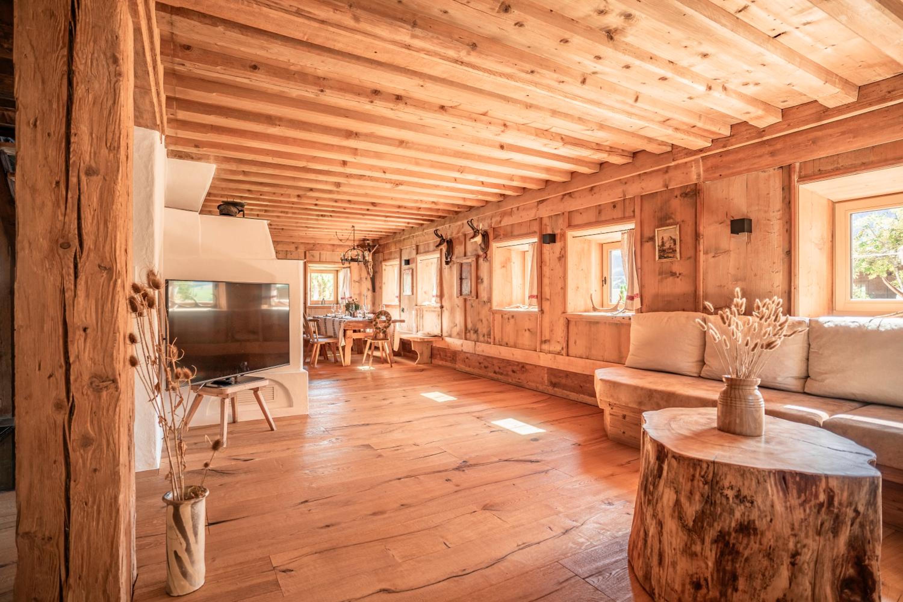 Hunters Lodge Chalet Superior