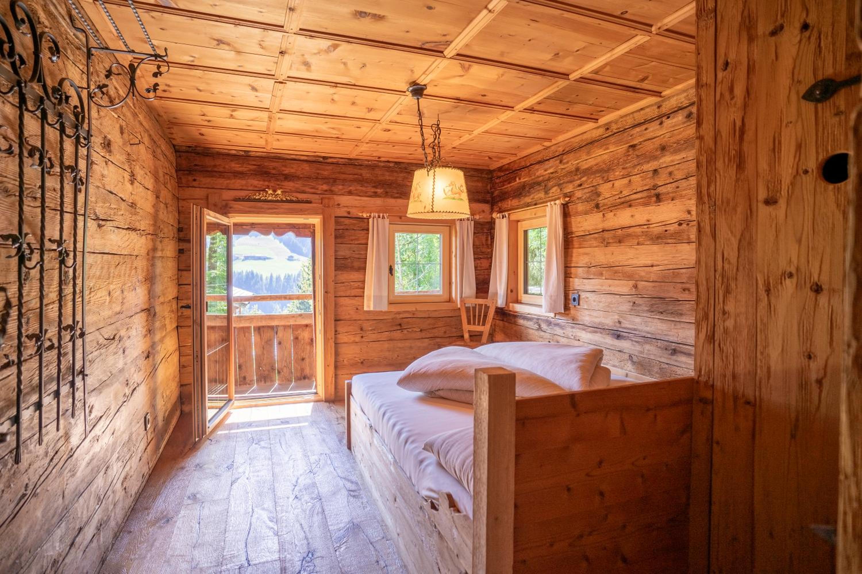 Hunters Lodge Chalet Superior