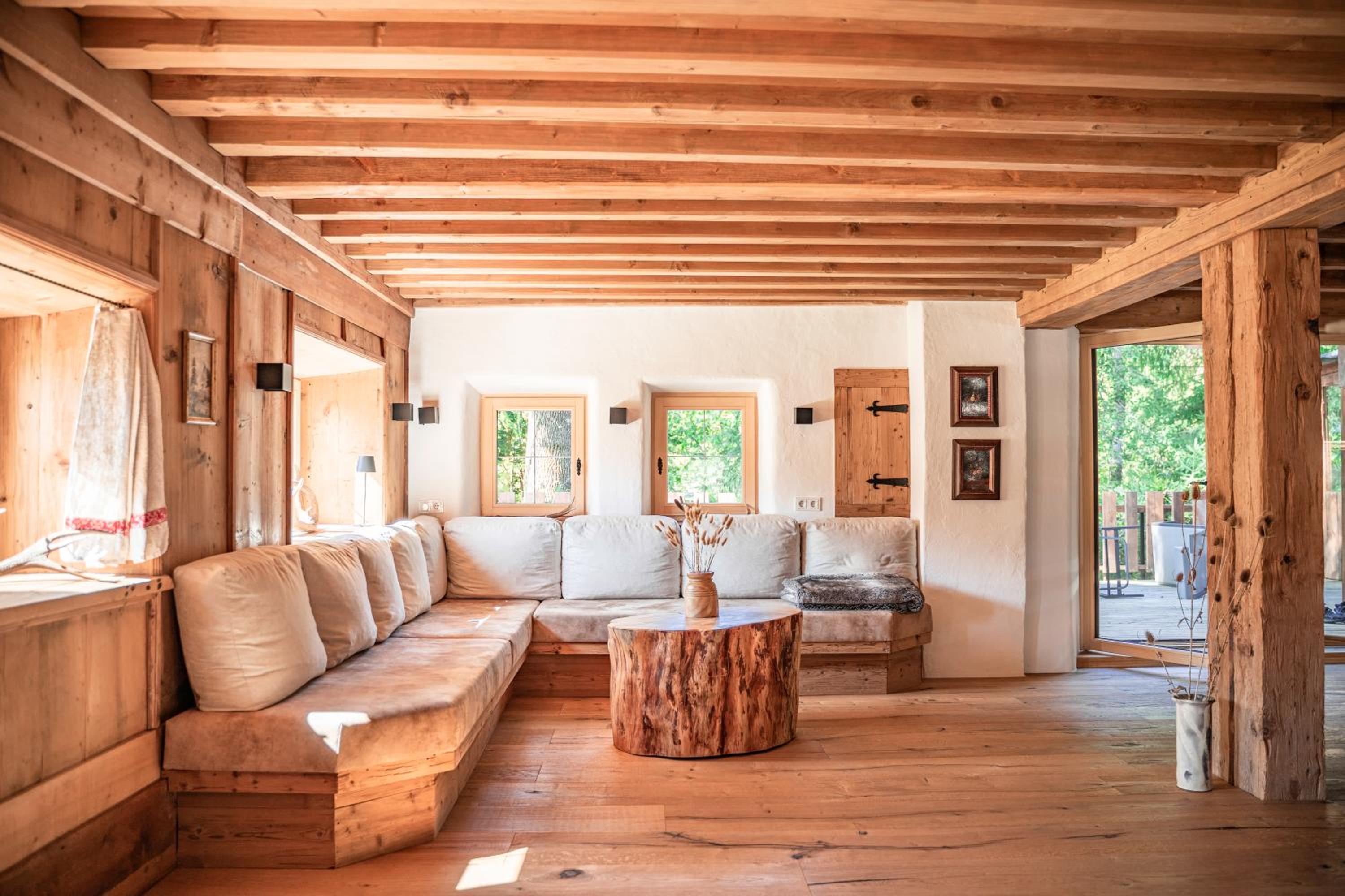 Hunters Lodge Chalet Superior