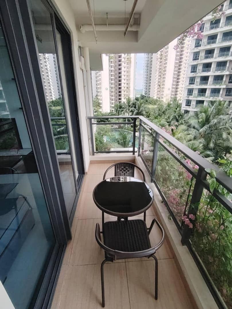 Sea&Pool View 2-bedroom Fully Furnished Apartment Forest City #freeWIFI photo 6