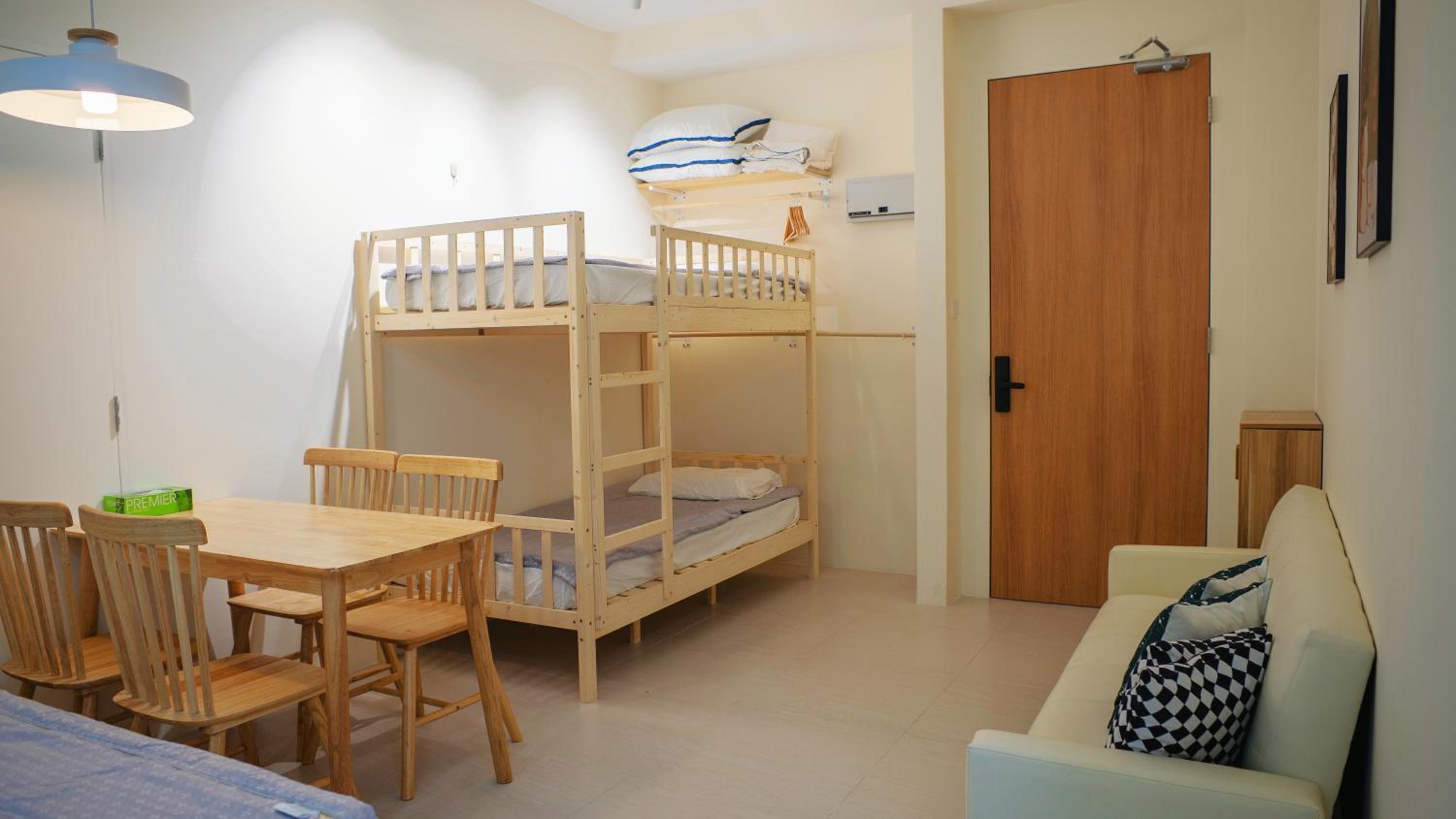 Riverine Diamond RDA12 Studio CK - Free 1 Parking, Netflix & Cozy Retreat Couples, Families photo 2