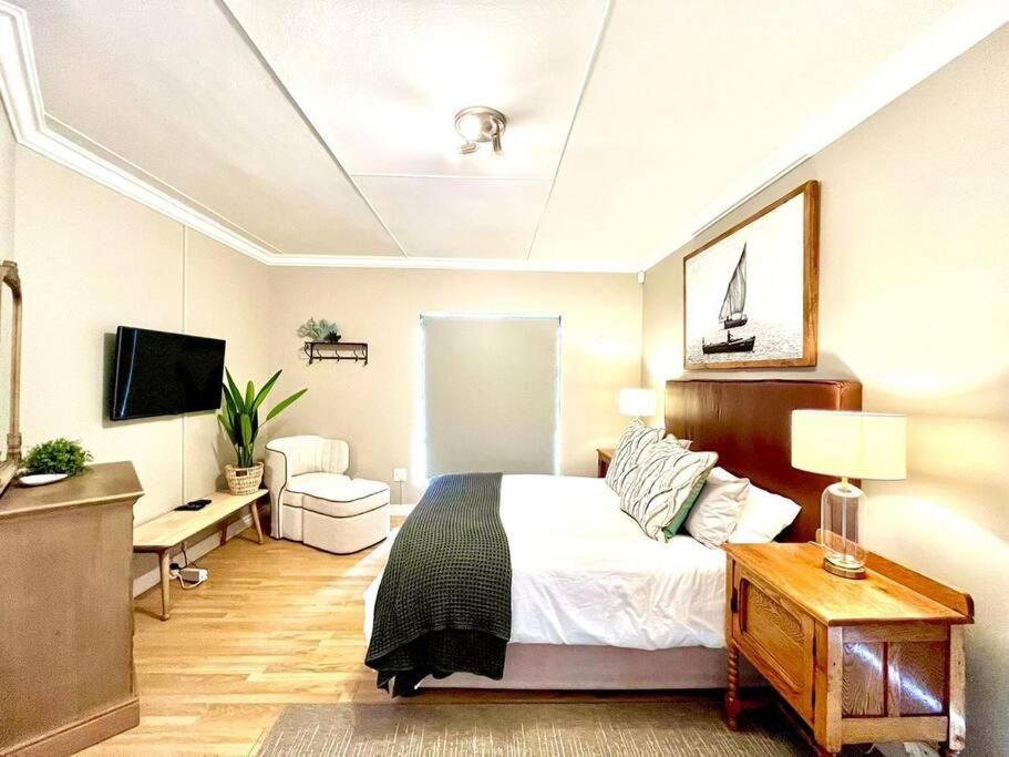 Afterglow Guesthouse view 4