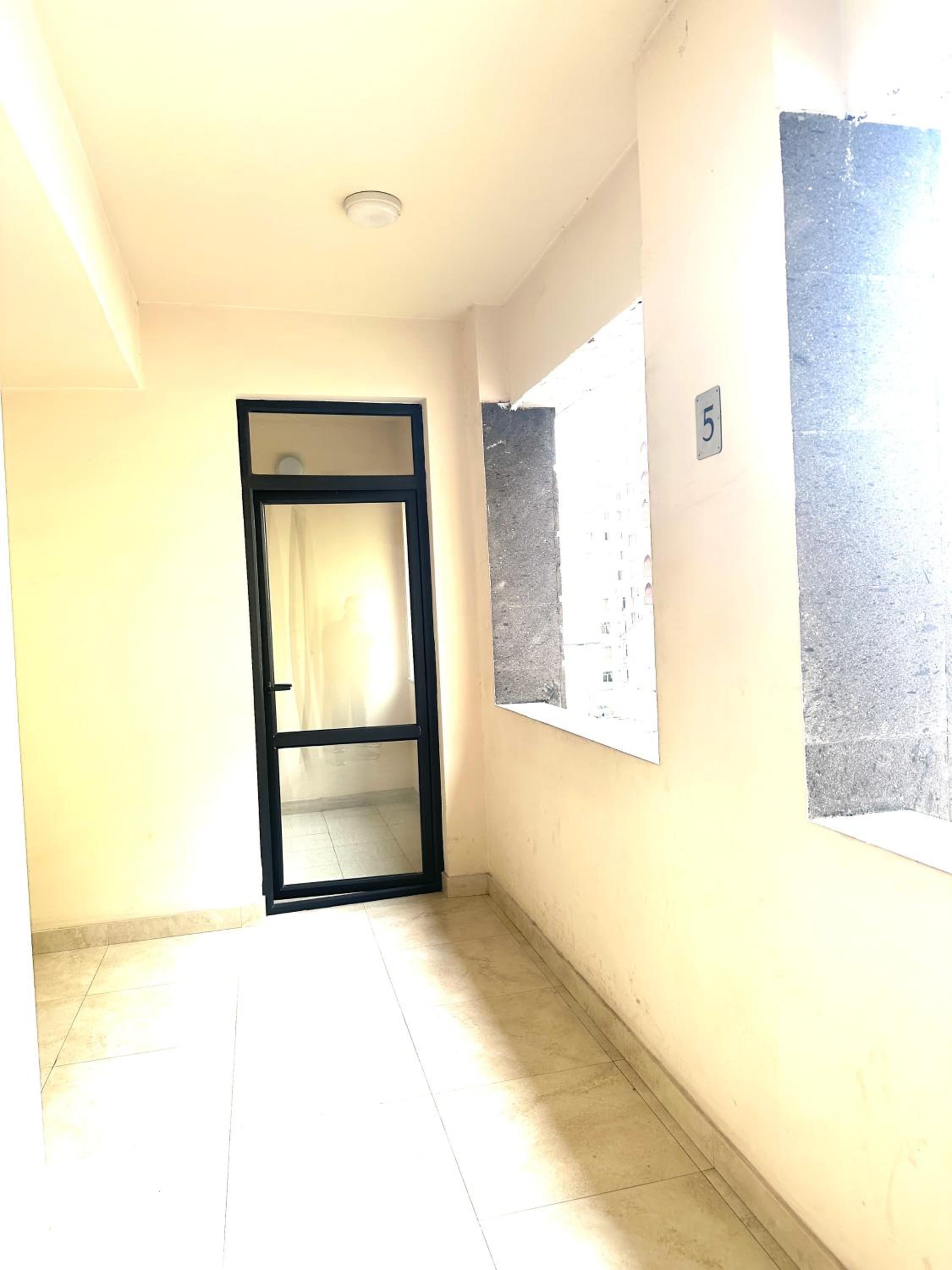 Residence Koghbatsi 16