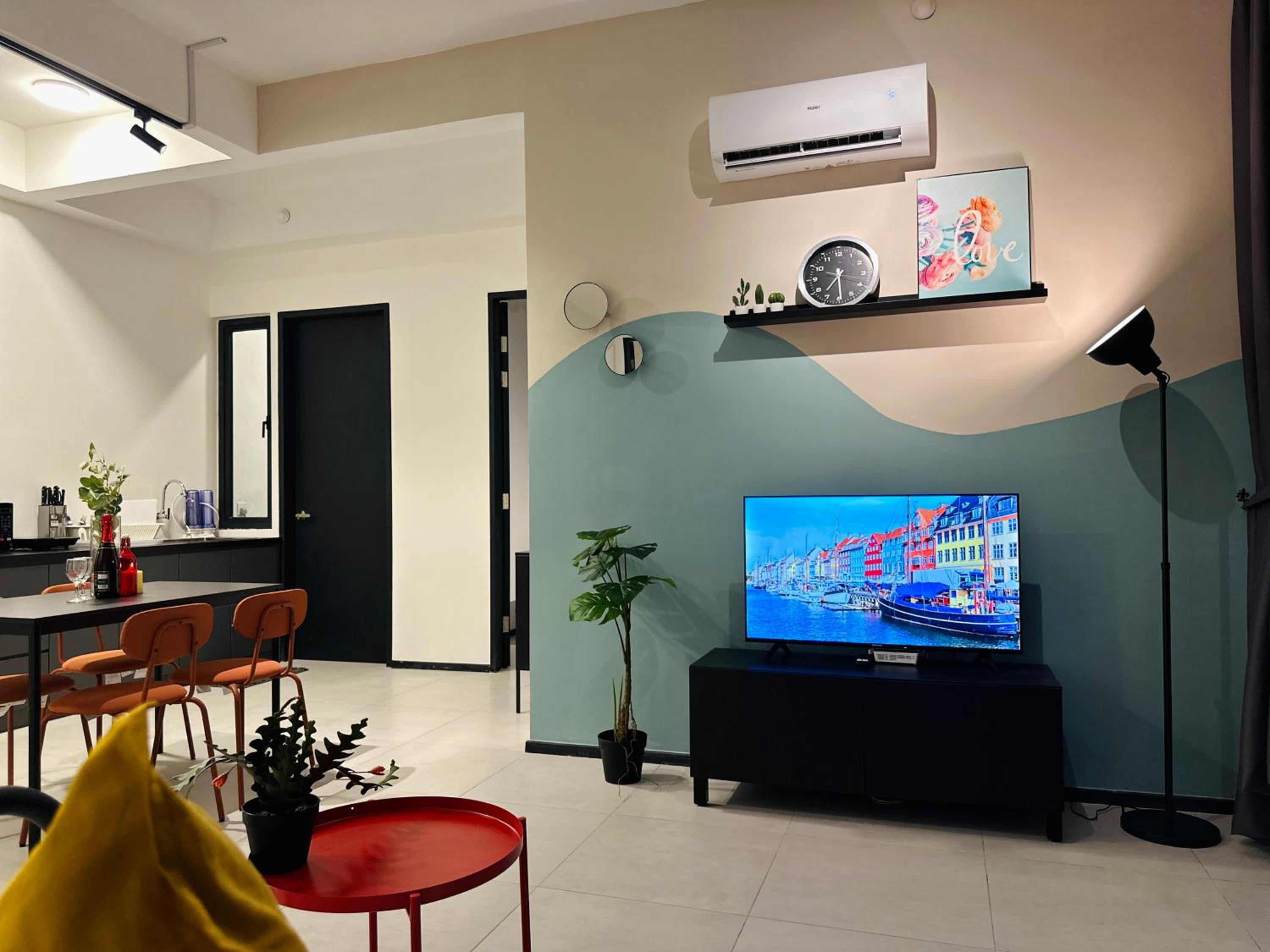 Luxury Apartment Sea&City View Georgetown 14 pax photo 8