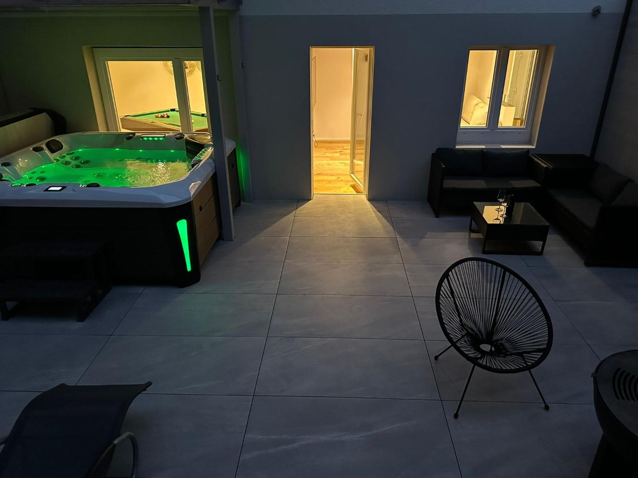 Wohnung mit exklusivem Whirlpool und Sauna