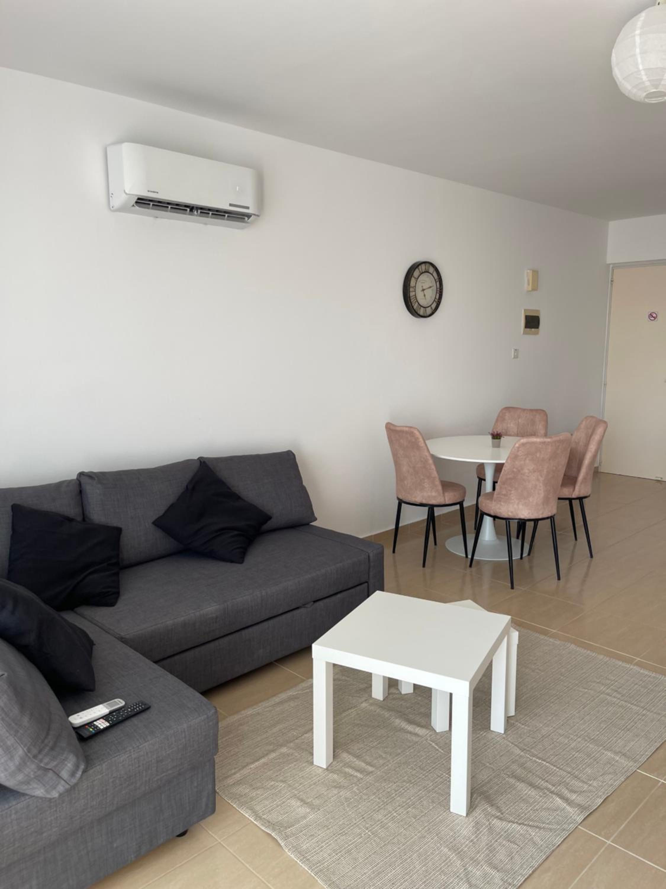 Polly Apartment