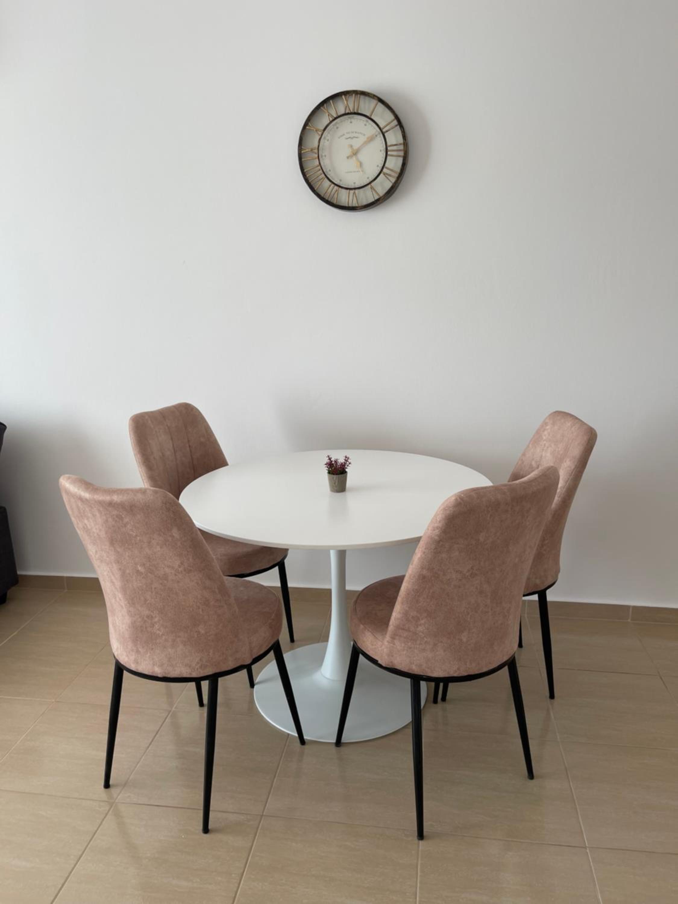 Polly Apartment