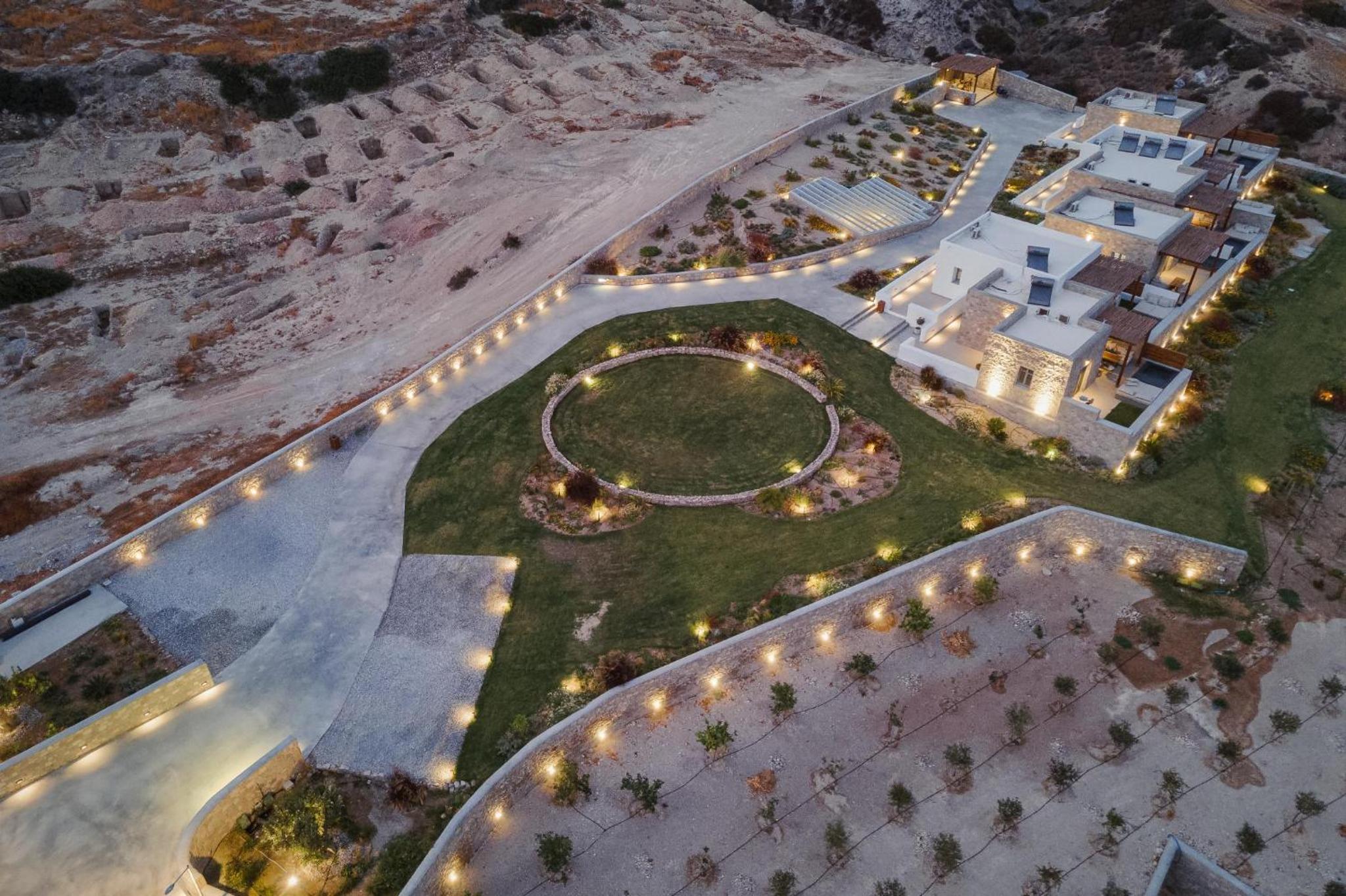 Horizon Suites Milos