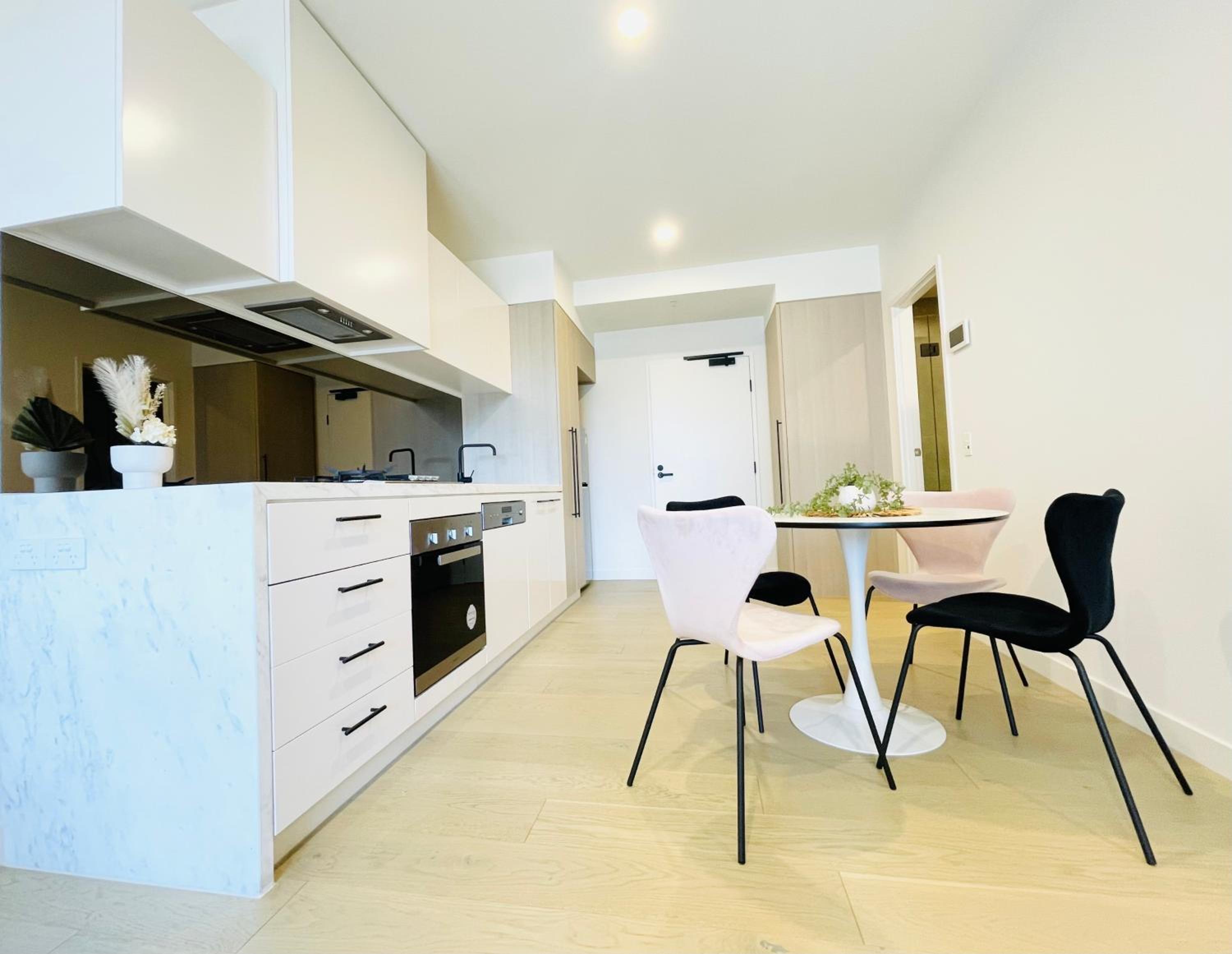 Mega Style Apartments M-City