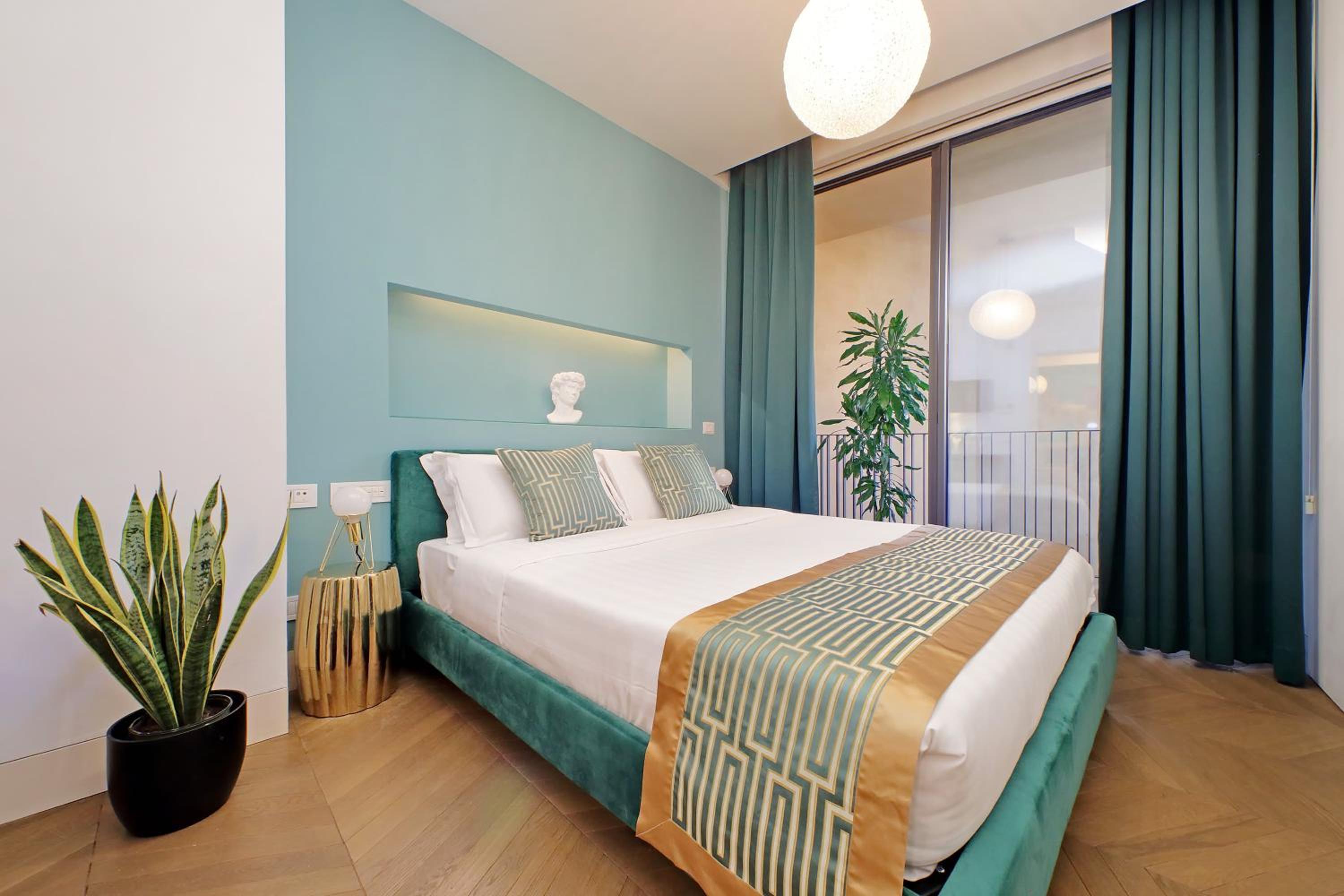 hotel room