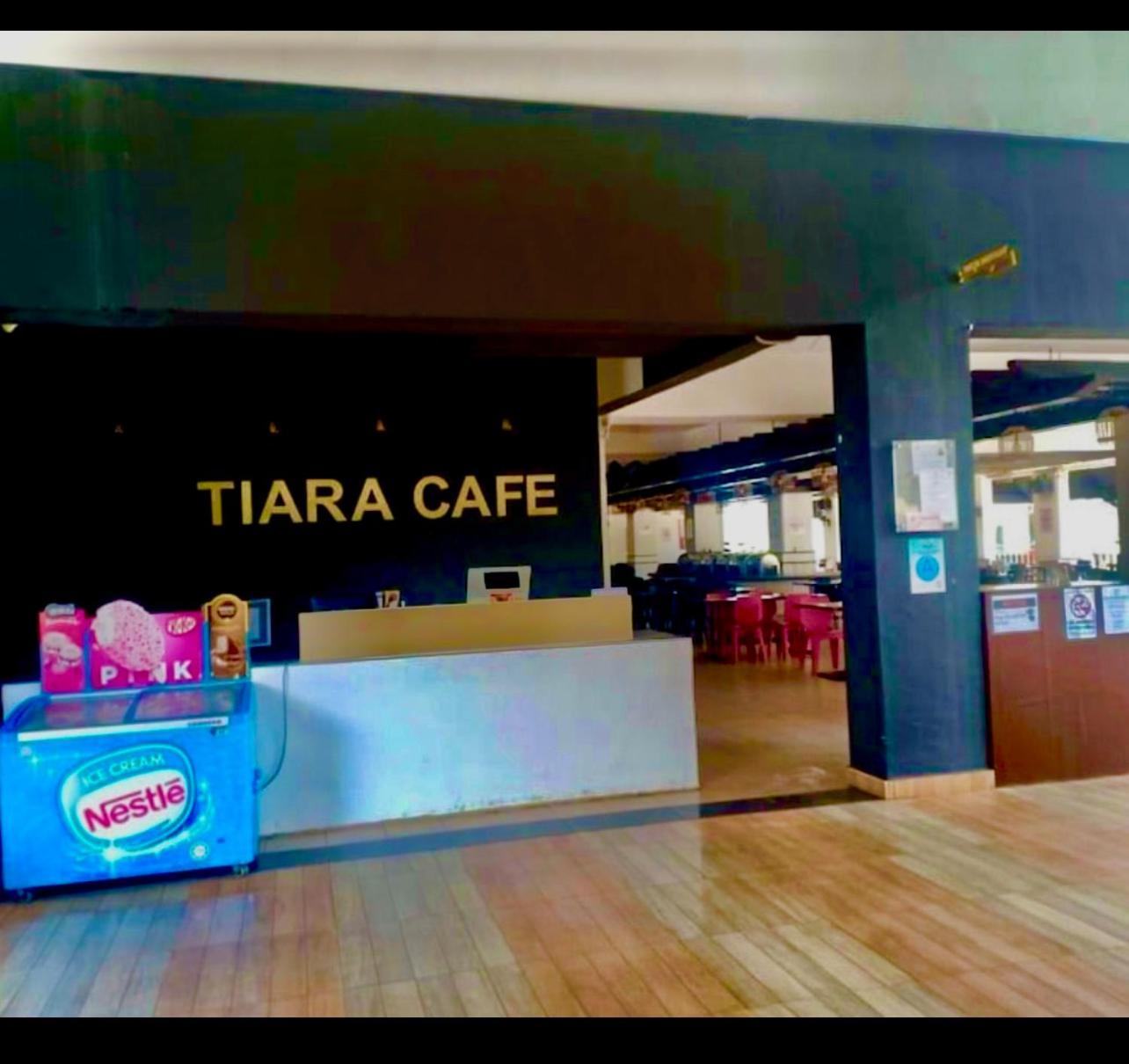 Tiara desaru beach photo 7
