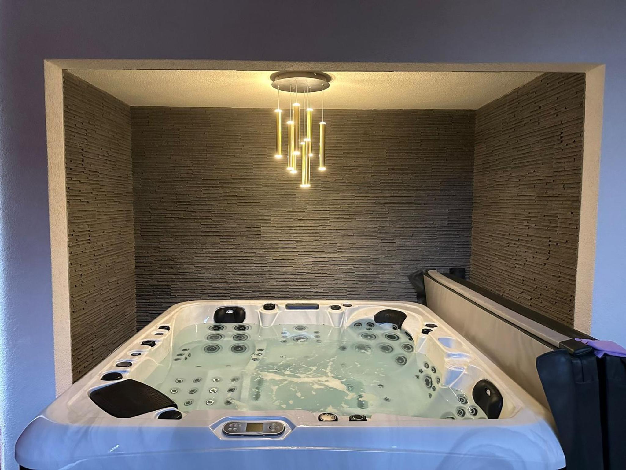 Luxus Privat-SPA mit privatem Whirlpool und Sauna