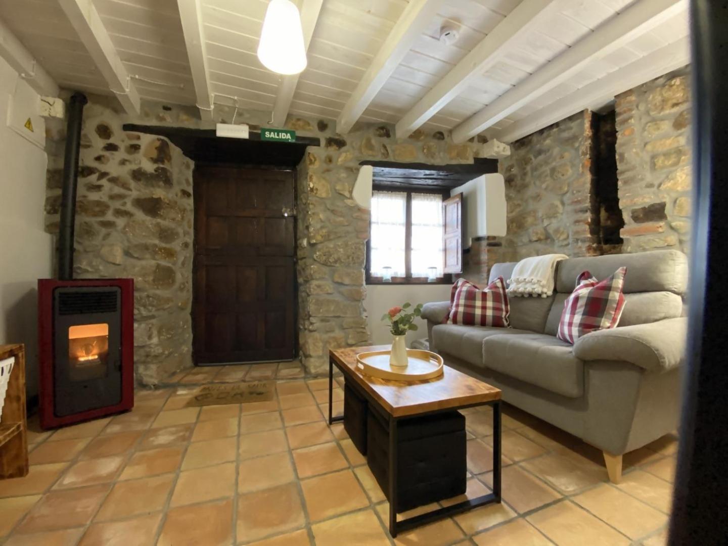 Vivienda Vacacional La Macona VV-2127-AS