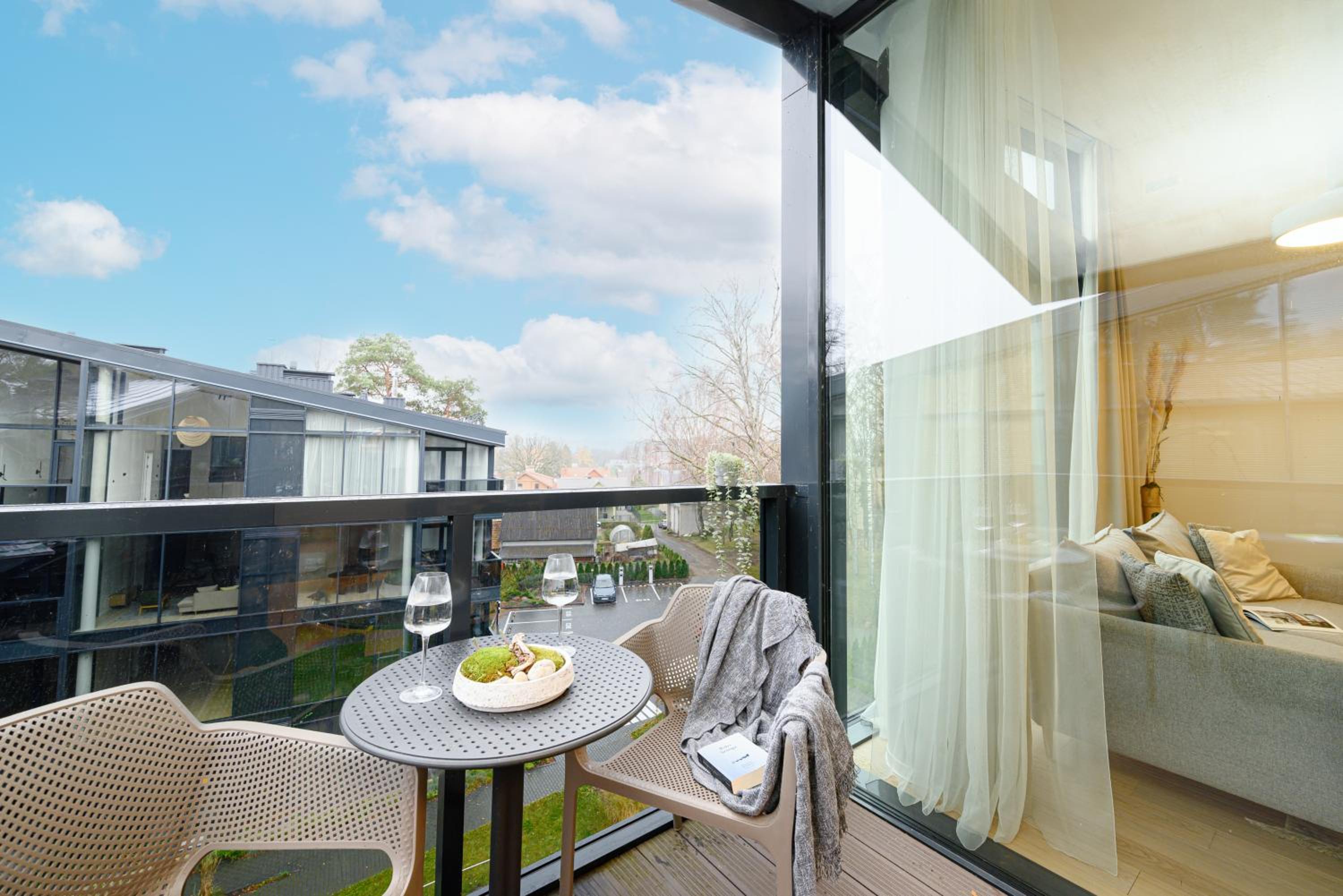 2BD NEW Apt w-Balcony I Parking inc I next to the River and Forest I by Cohost view 3