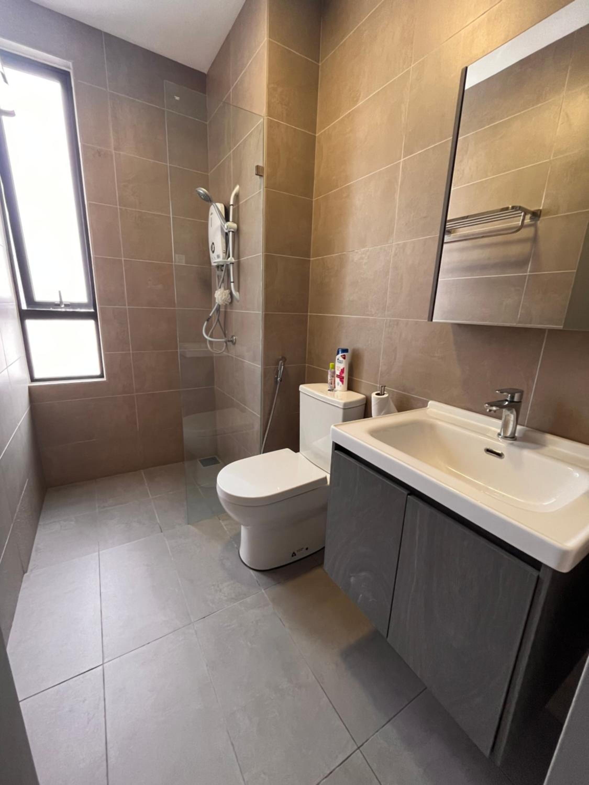 Kamila Suite & Homestay ForMuslimOnly