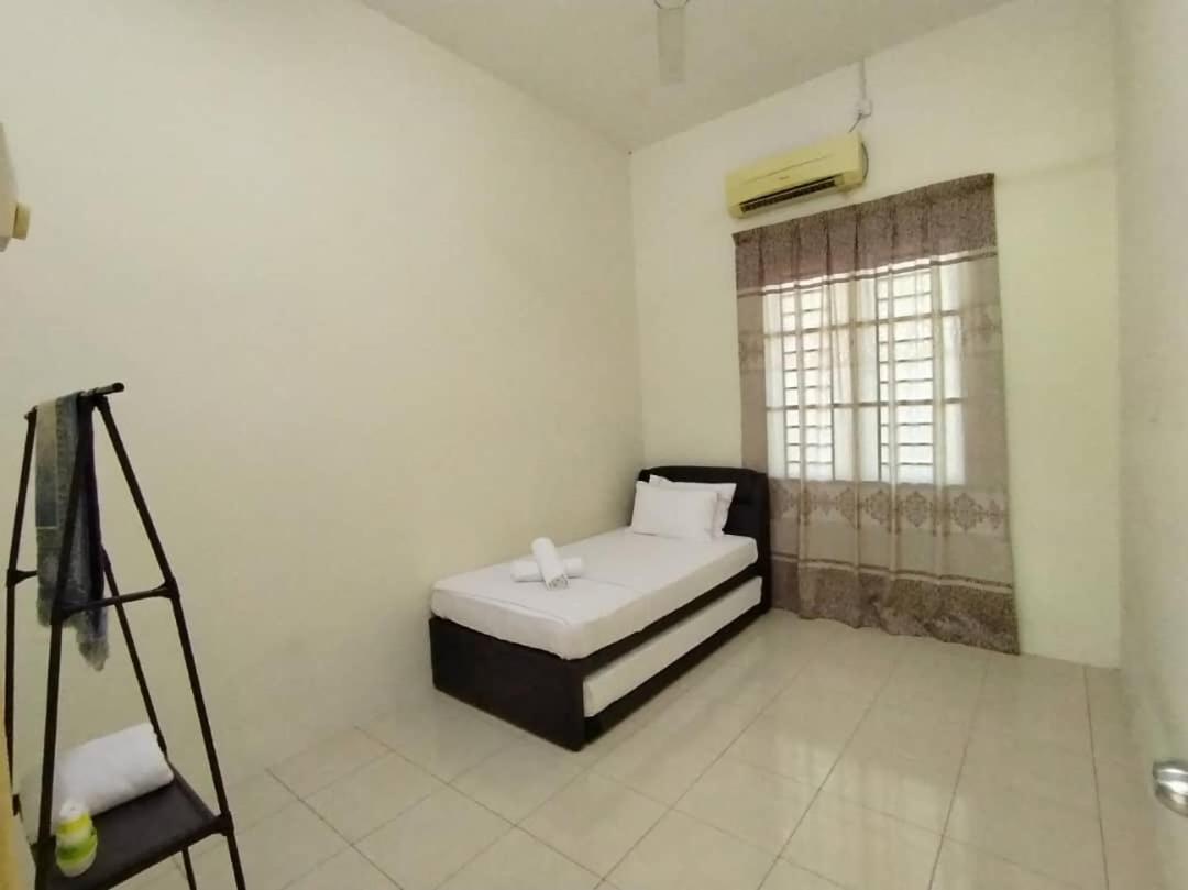 Homestay banglo setingkat HSB 3 bilik aircond photo 3