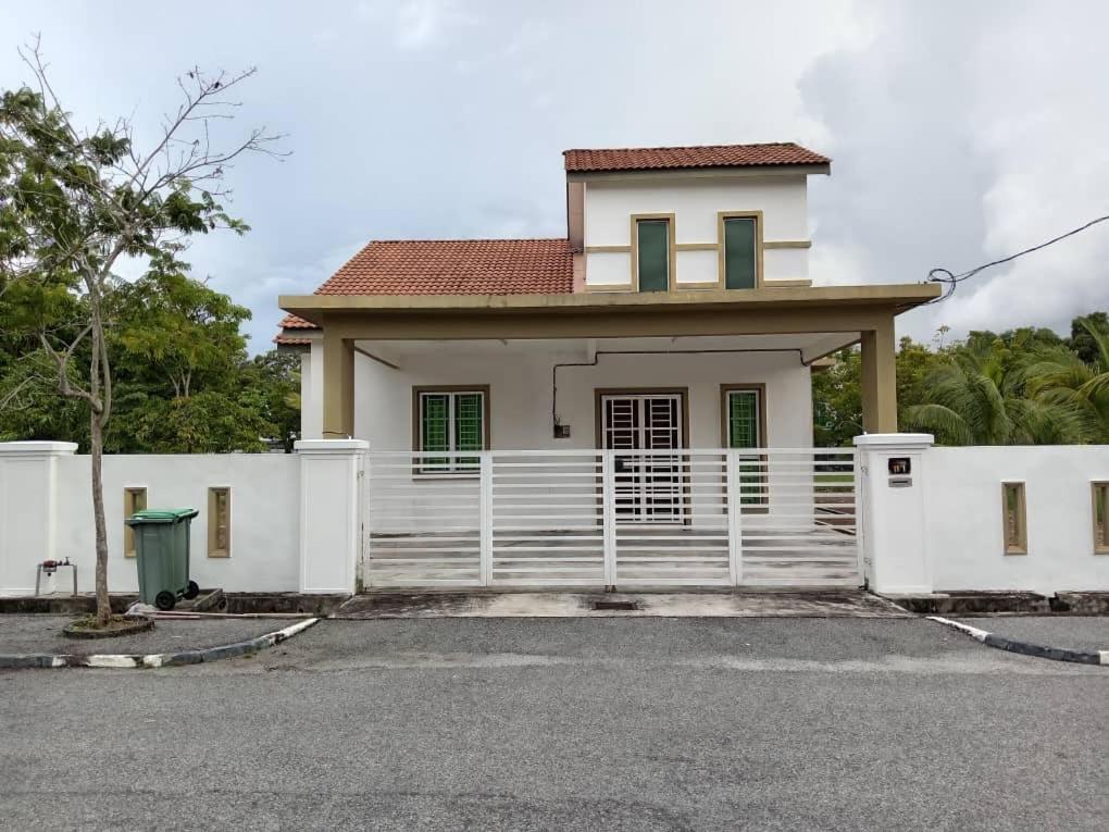 Homestay banglo setingkat HSB 3 bilik aircond photo 5