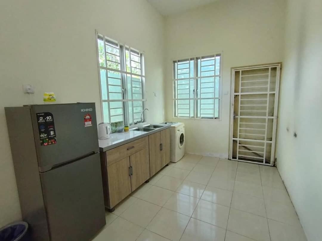 Homestay banglo setingkat HSB 3 bilik aircond