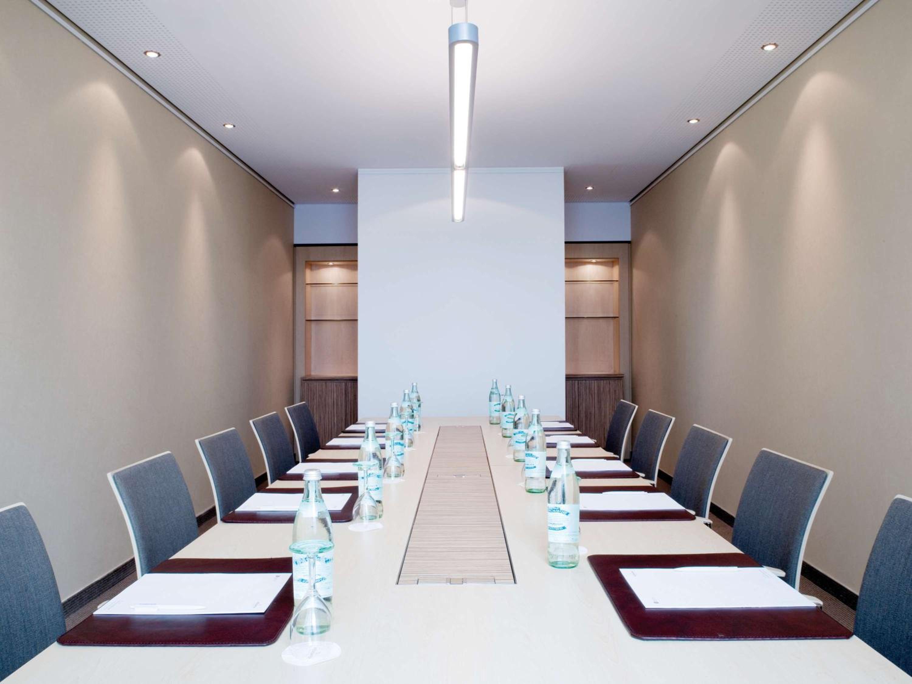 Movenpick Hotel Frankfurt City Messe - Property Image 48