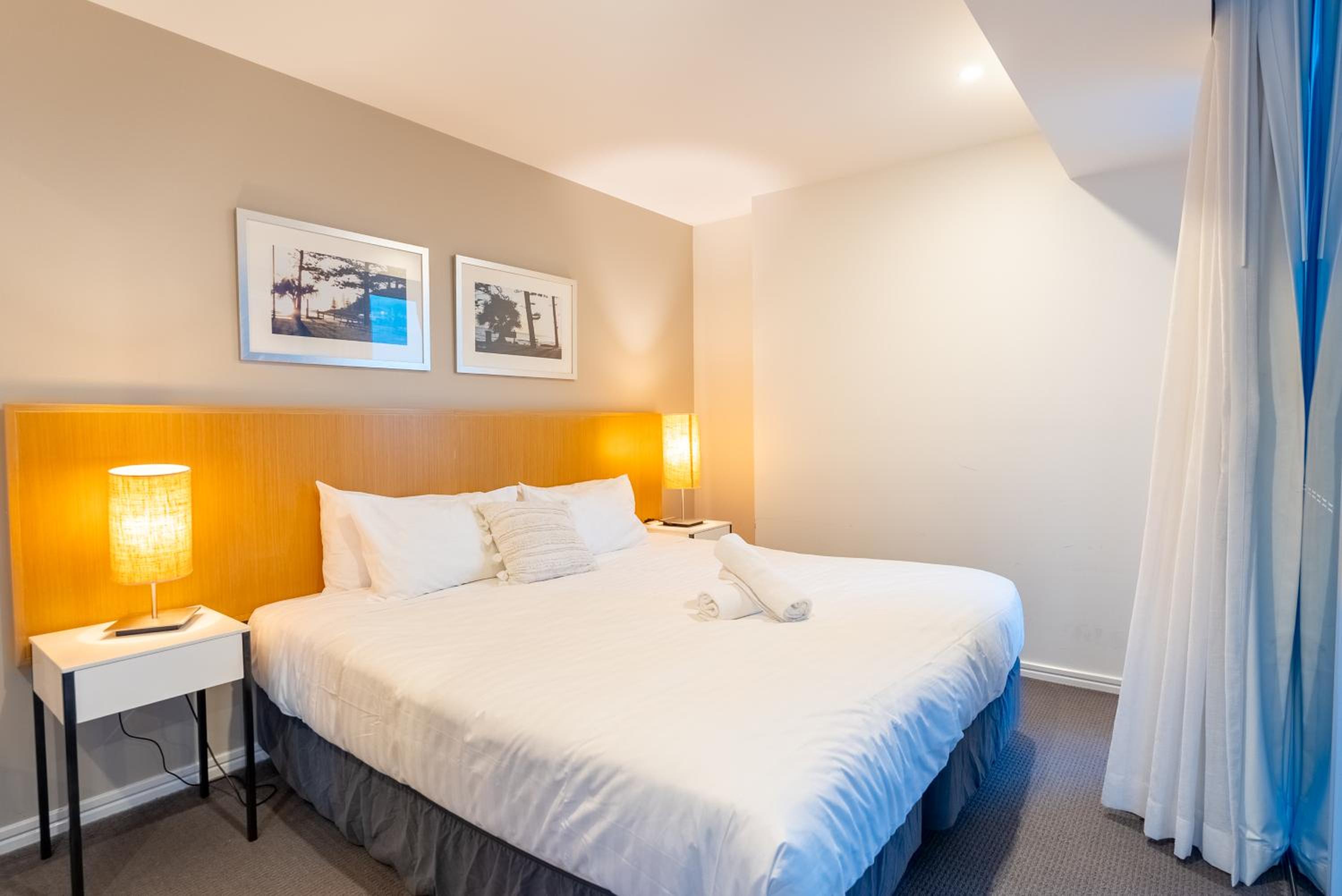 Hilton Surfers Paradise Luxury Suite - 2Bedroom, Free Car Park