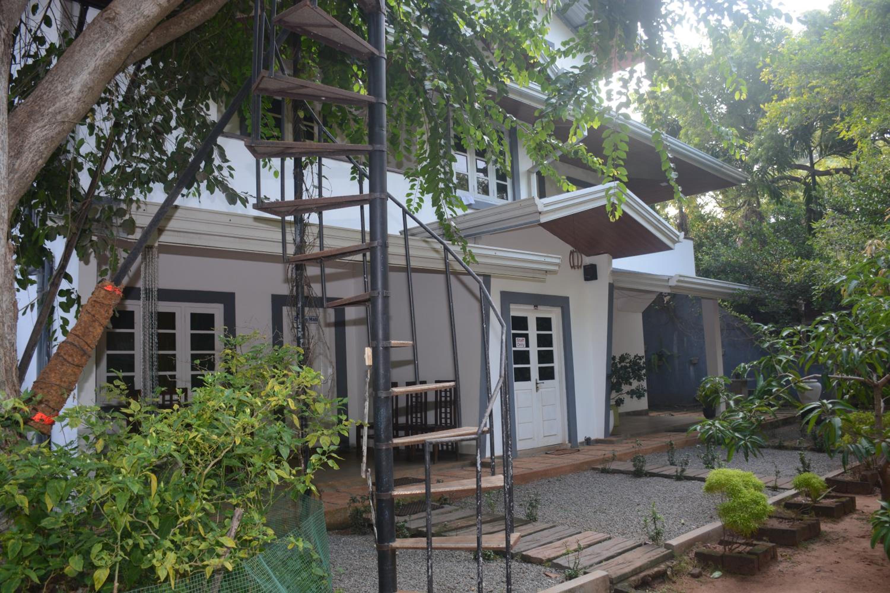 The Tree House VIP Cottage Anuradhapura view 5