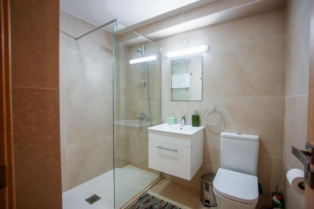 1-Bedroom Apartment Finikoudes Beach