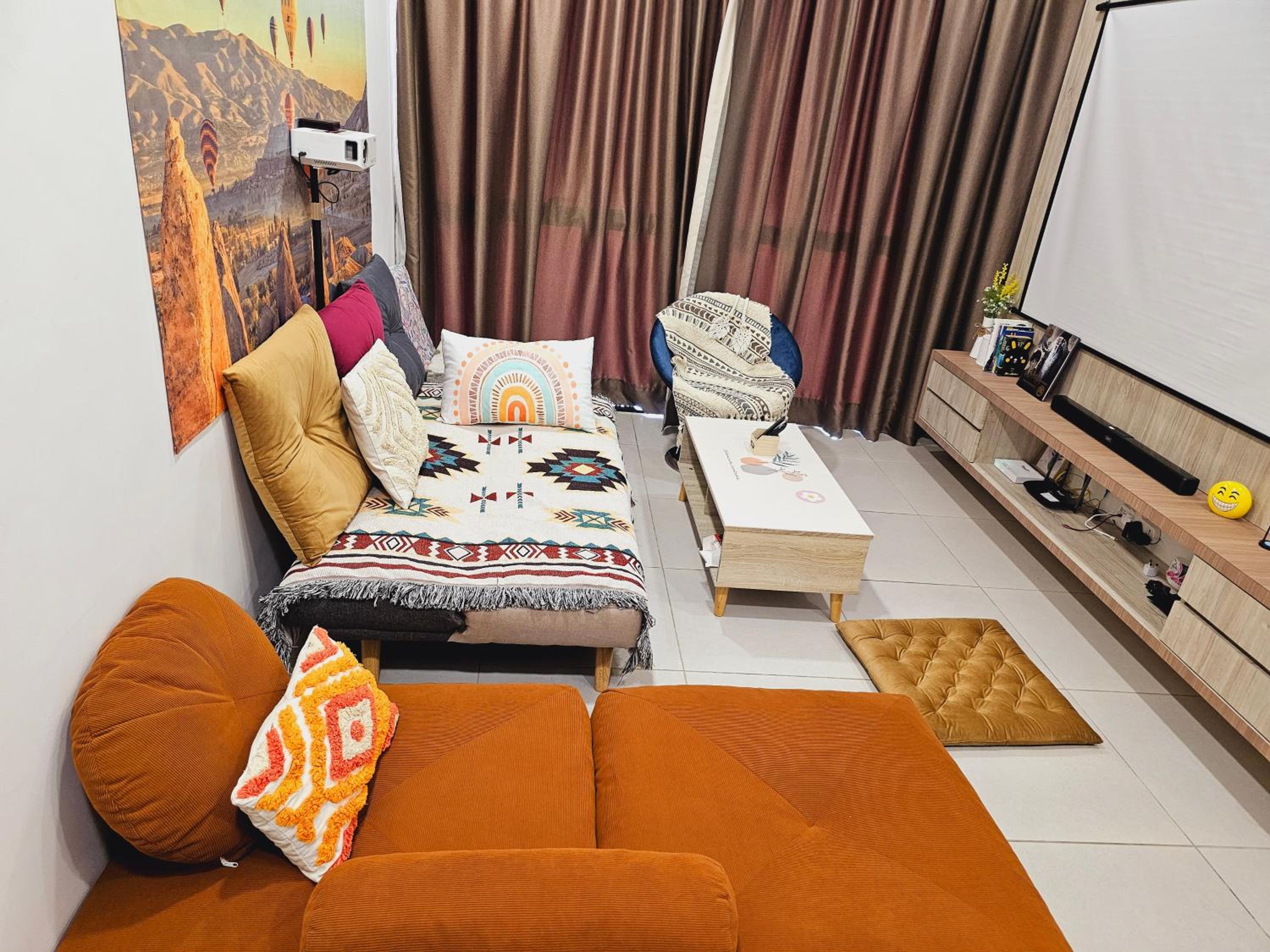 Cozy 2BR Apt near Airport, Town & Vivacity Mall photo 5