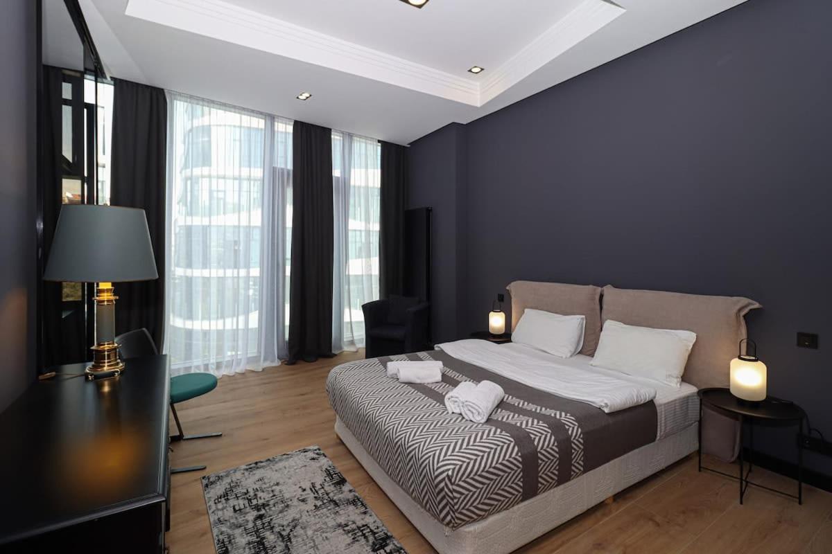 Luxurious 2BR Apartment at King David - By Wehost view 2