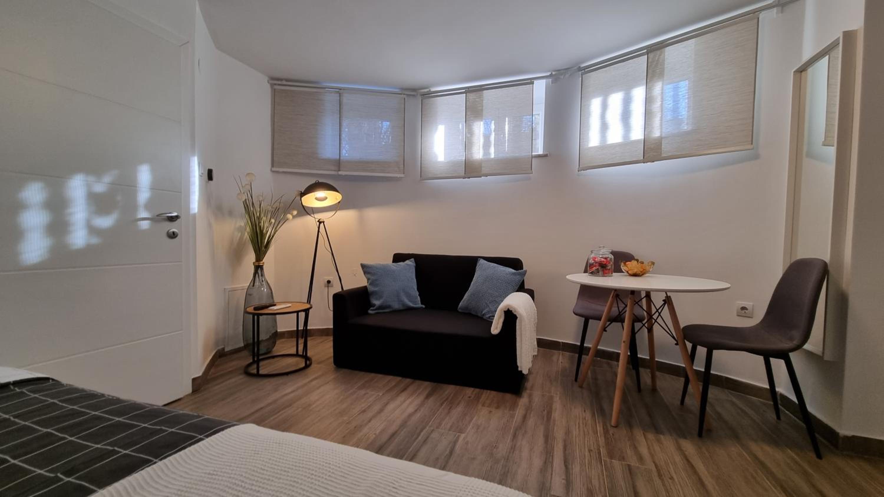 Tranquil Apartment Opposite Maksimir Park