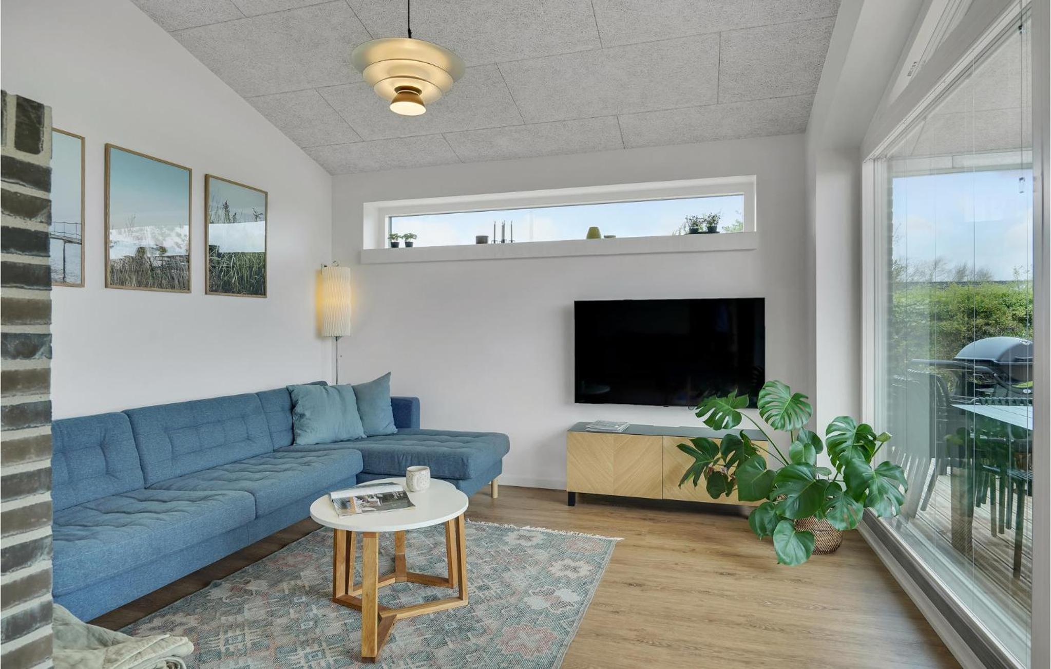 4 Bedroom Cozy Home In Rudkøbing