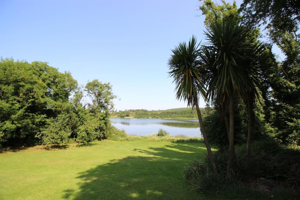 LAKESIDE COTTAGE - Familiy, Golfing & Fishing view 4