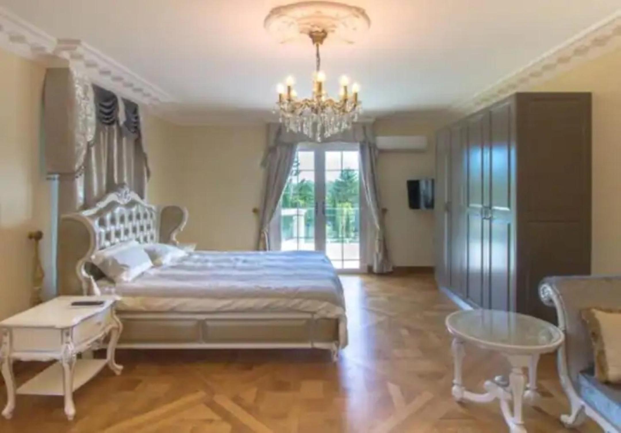 Chateau Le Marais