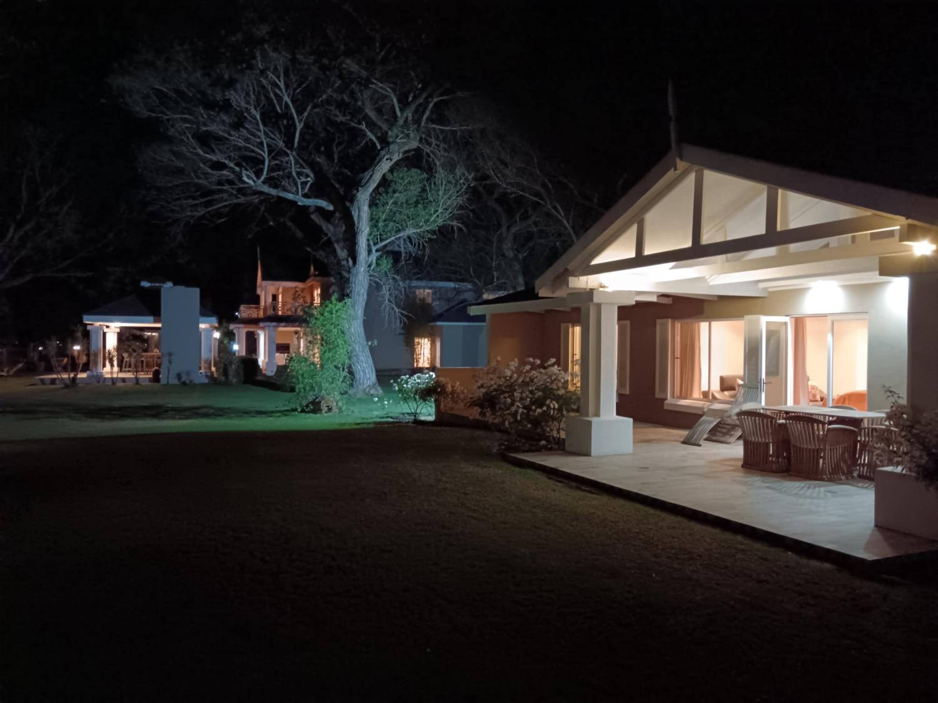 Mauritian Villa on the Vaal River Willows Way
