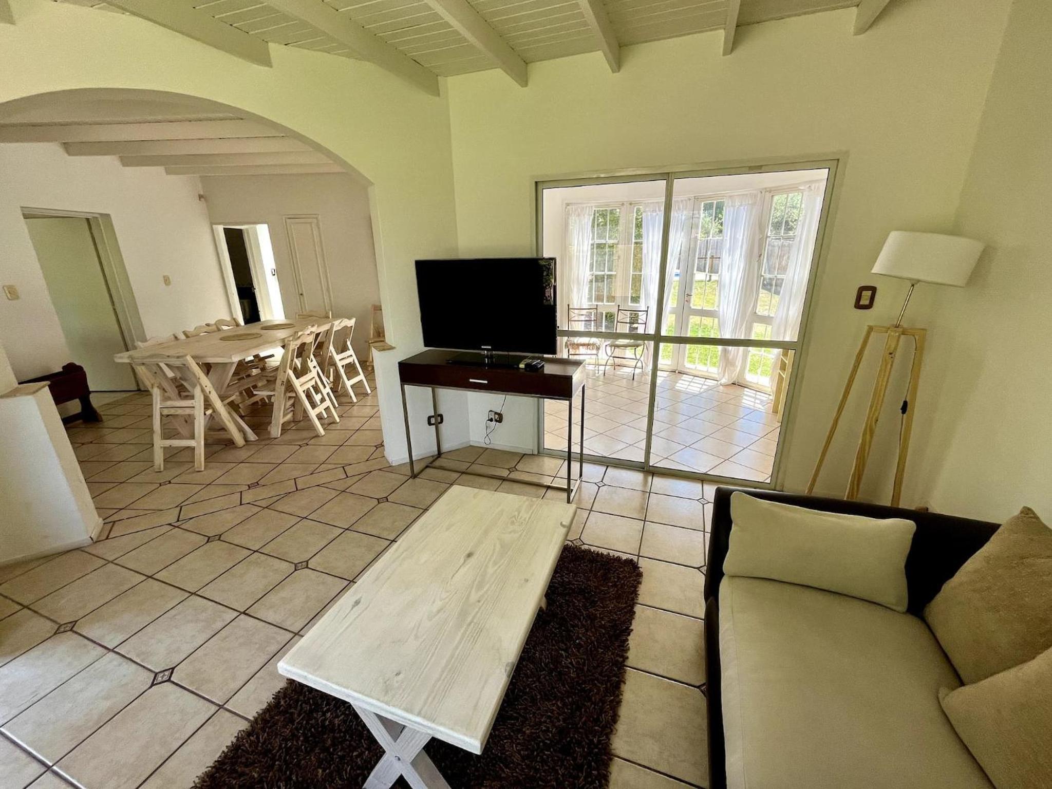 Casa Positana, con piscina en Lujan de cuyo.