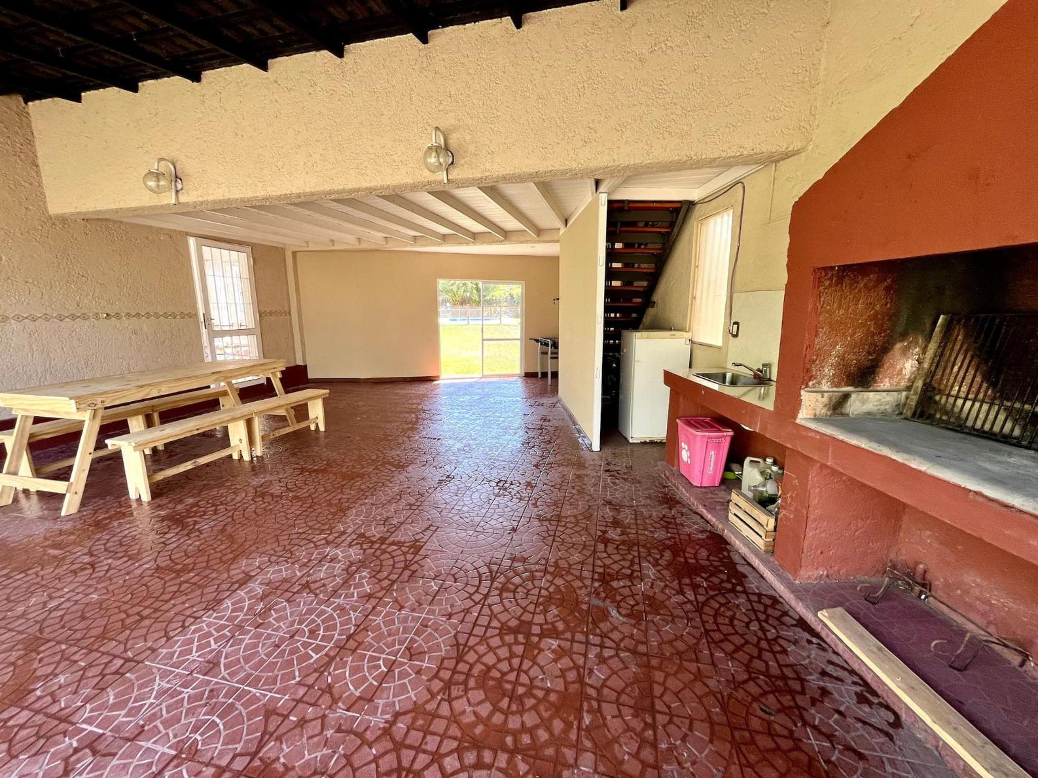 Casa Positana, con piscina en Lujan de cuyo.
