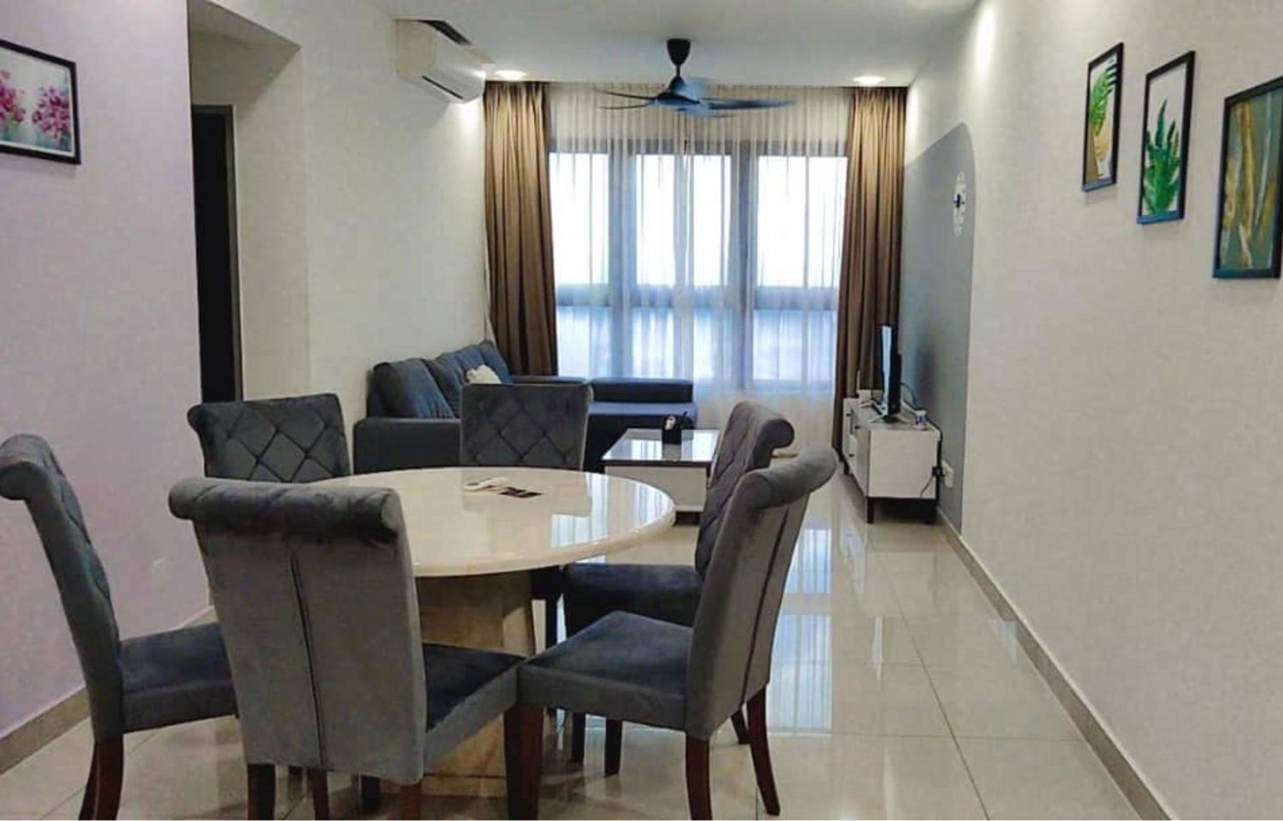 M Vertica KL 3br for 6pax by Wowhome