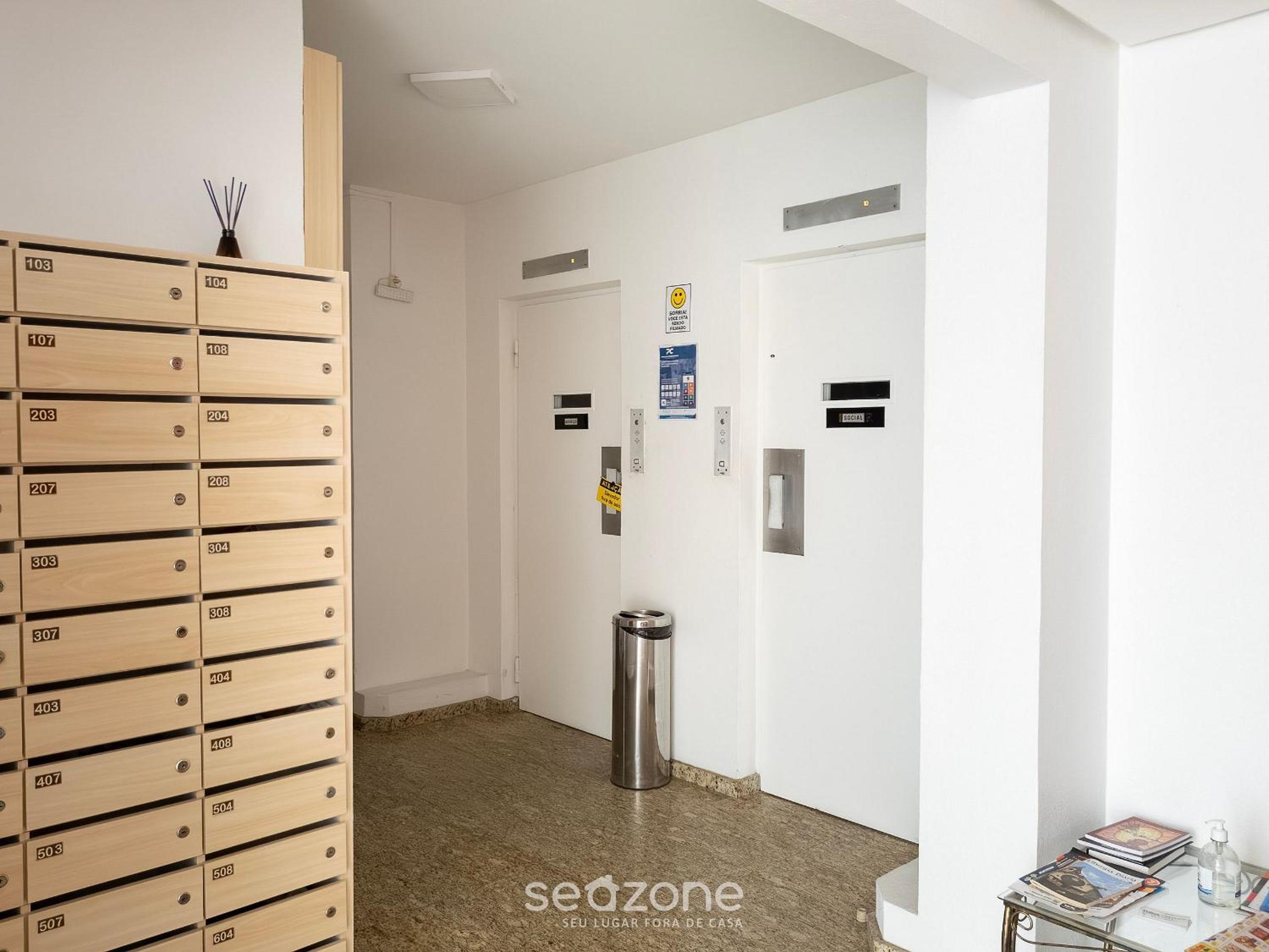 EVAs - Charming Apartments with Sea View in Floripa