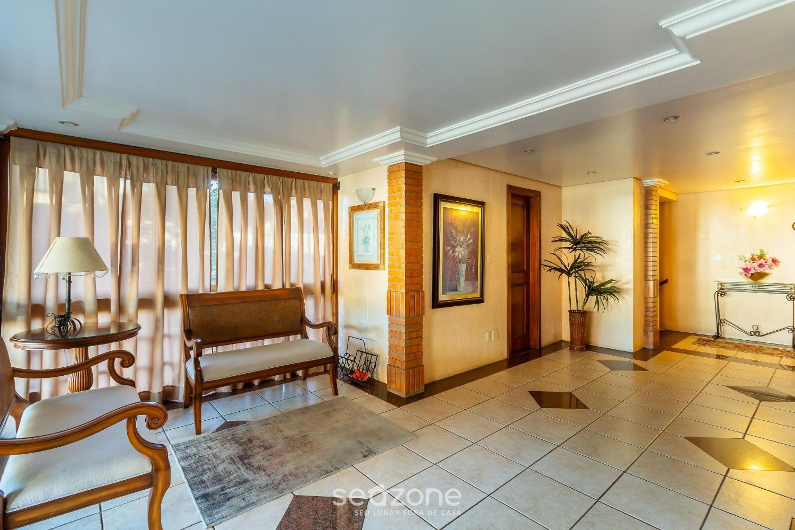 Apt w/ BBQ 1km from Gramado Center SDS104
